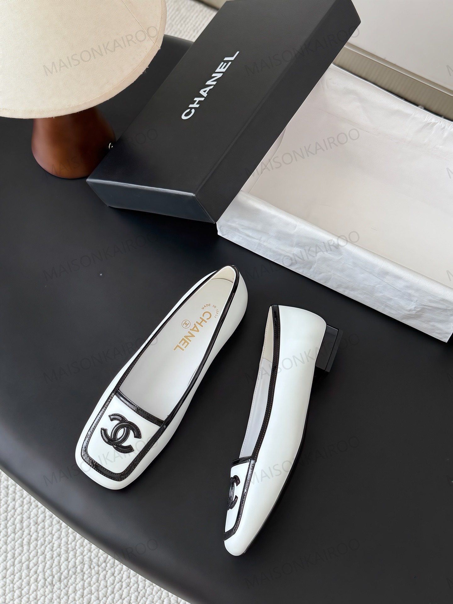 CHANEL 26B Square Toe Flat Mary Jane Shoes - KAIROO