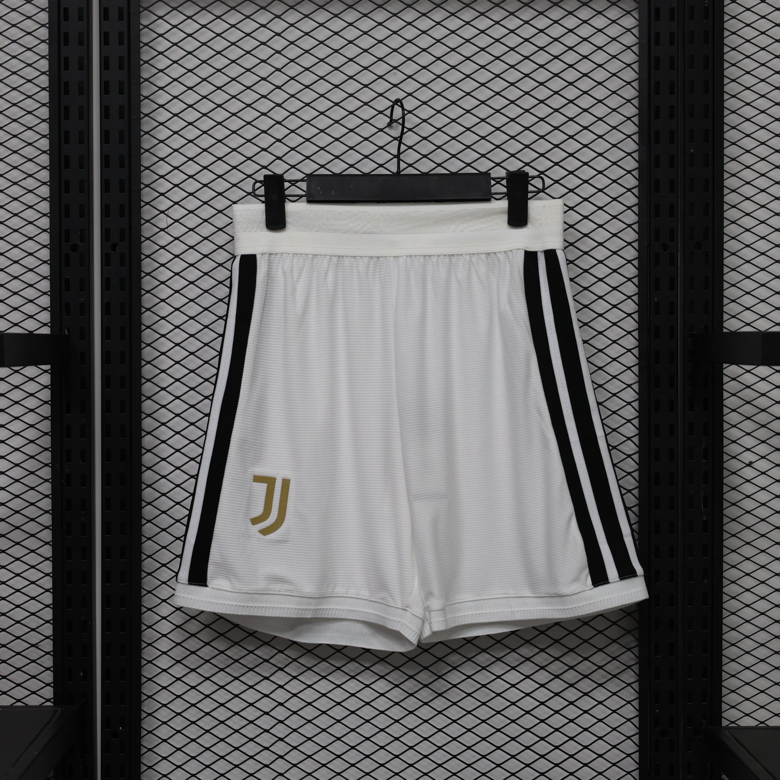 Juventus Home Shorts Player Version 26/27