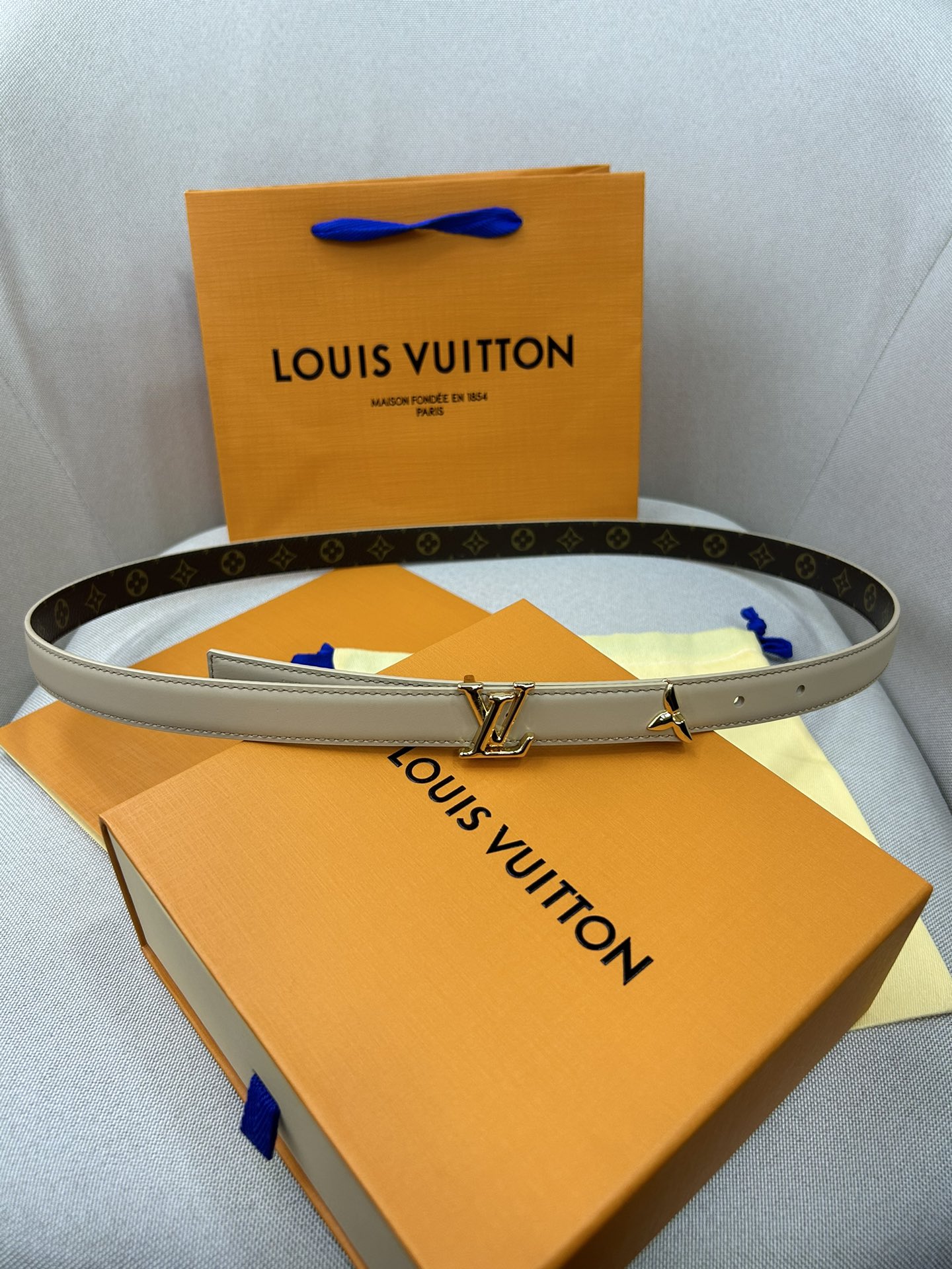 LV Pretty LV 20mm Reversible Belt
