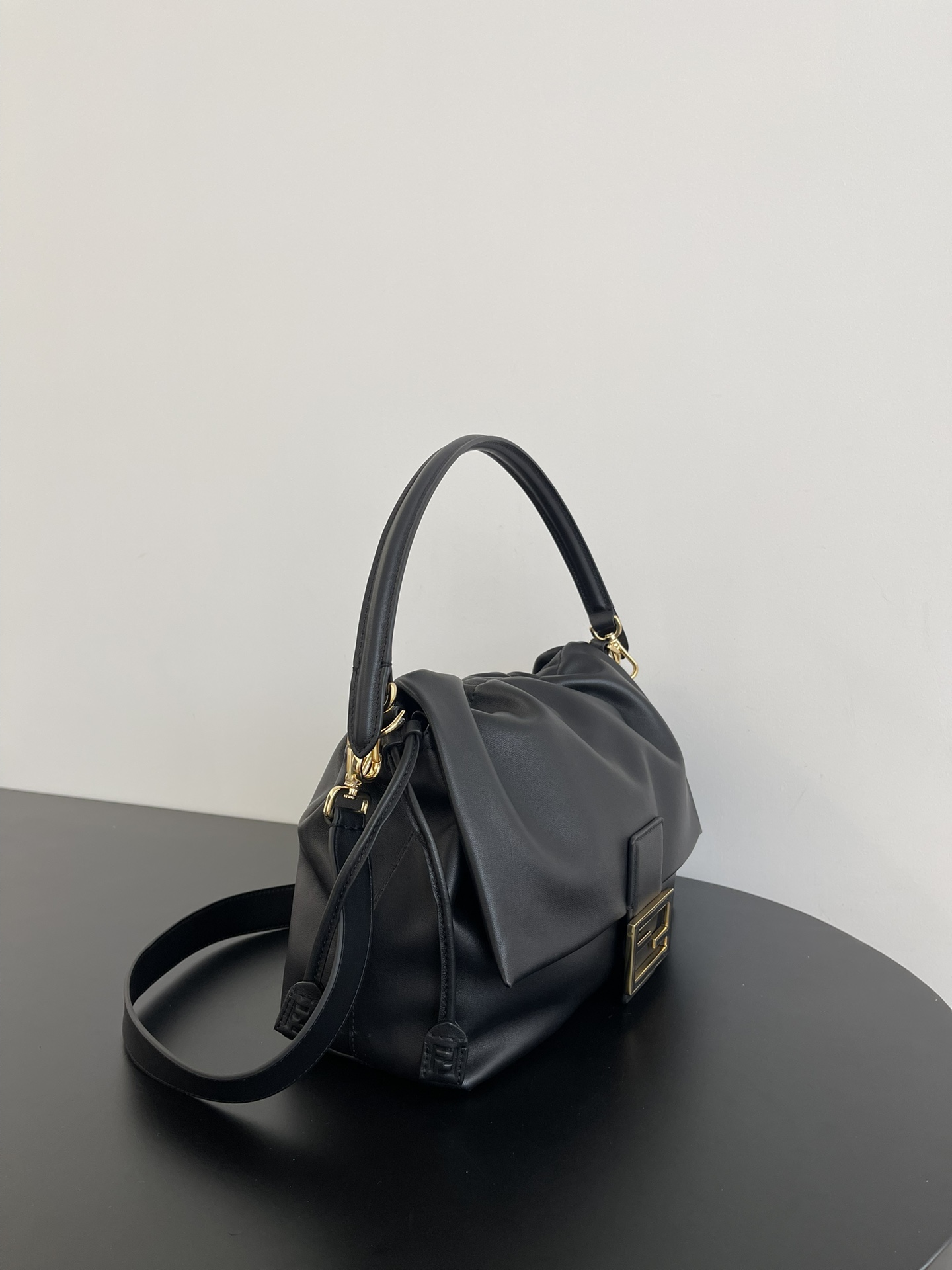 Fendi Large Baguette Soft Bag in Nappa leather-Black