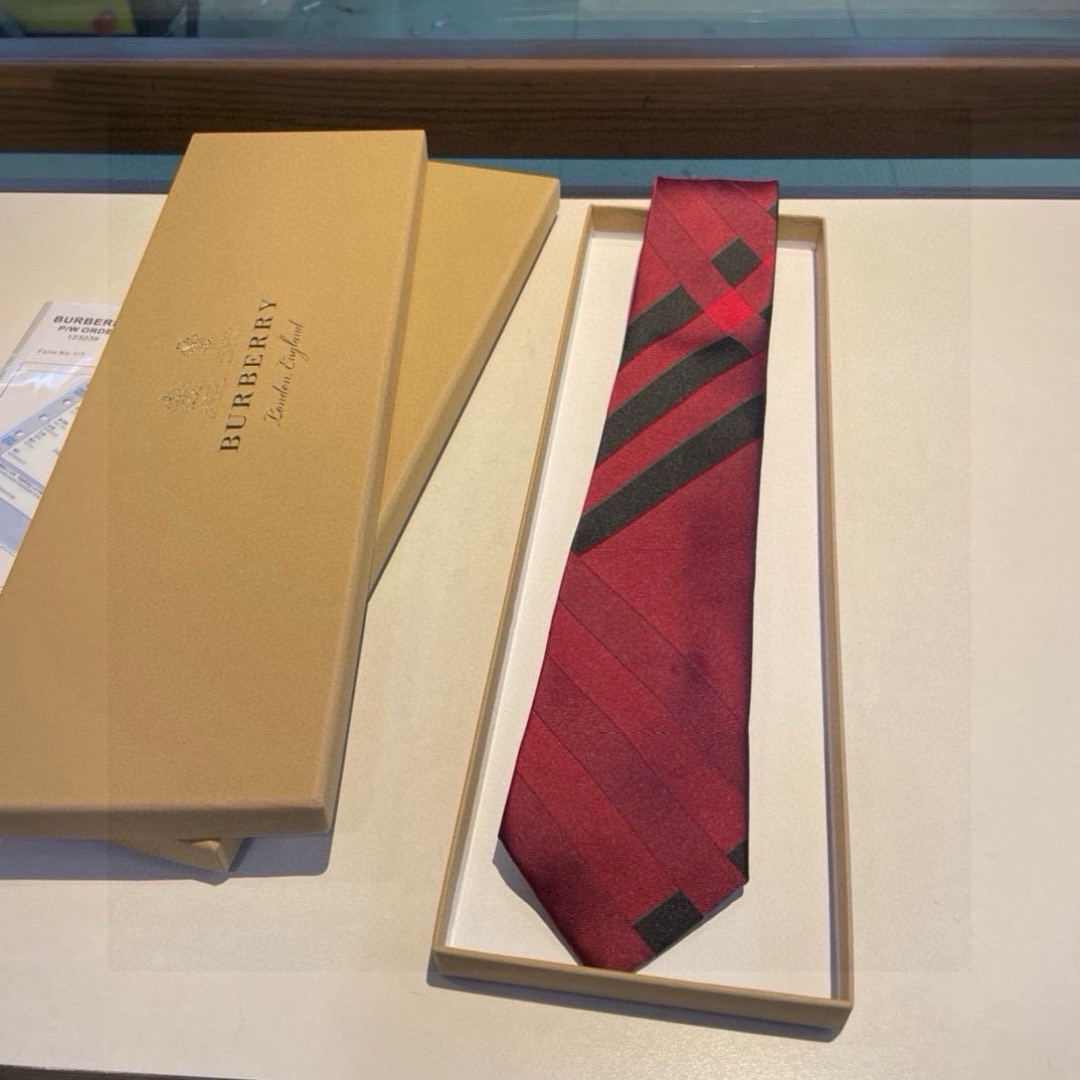 Burberry Men's Check Tie