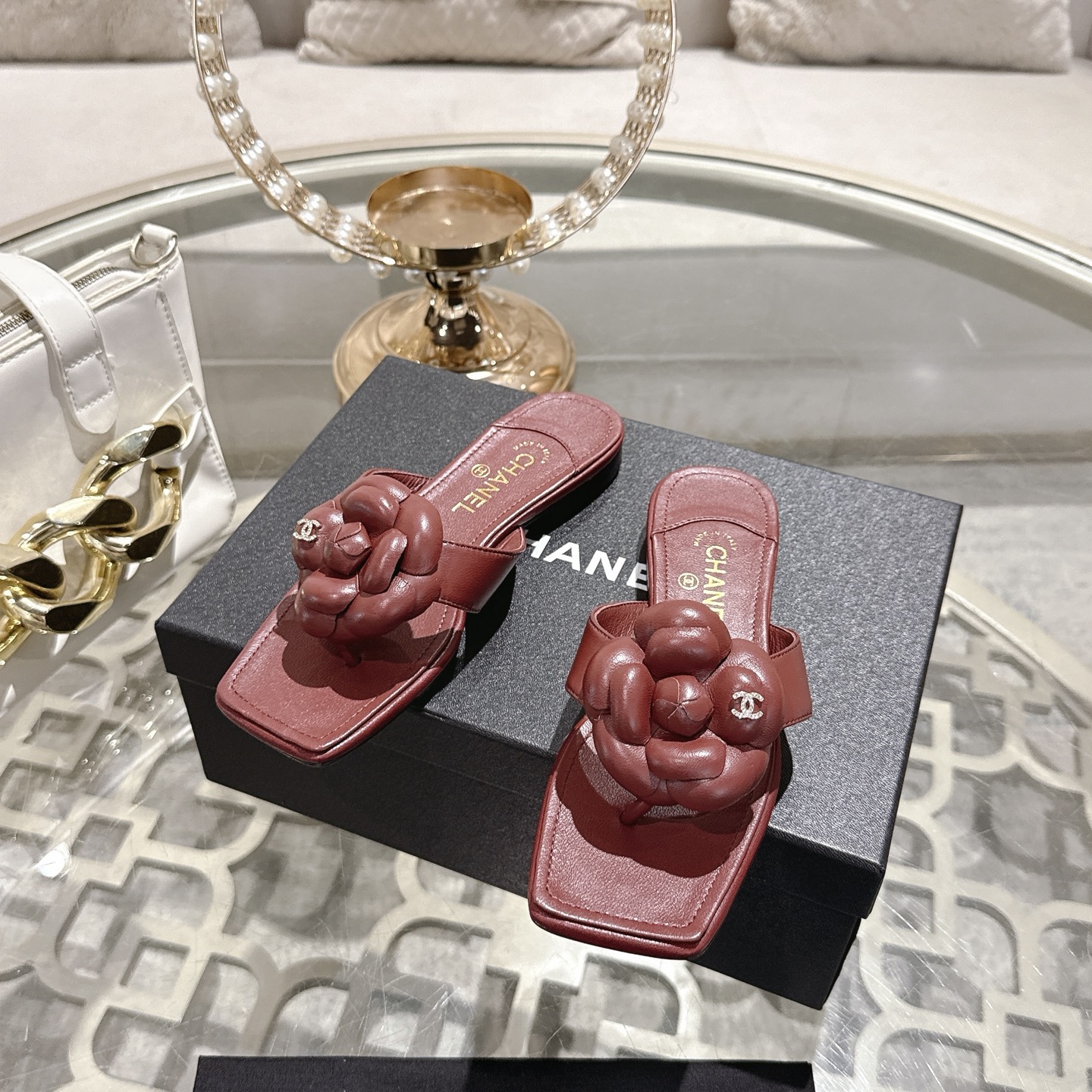 Chanel Leather Flip-flop