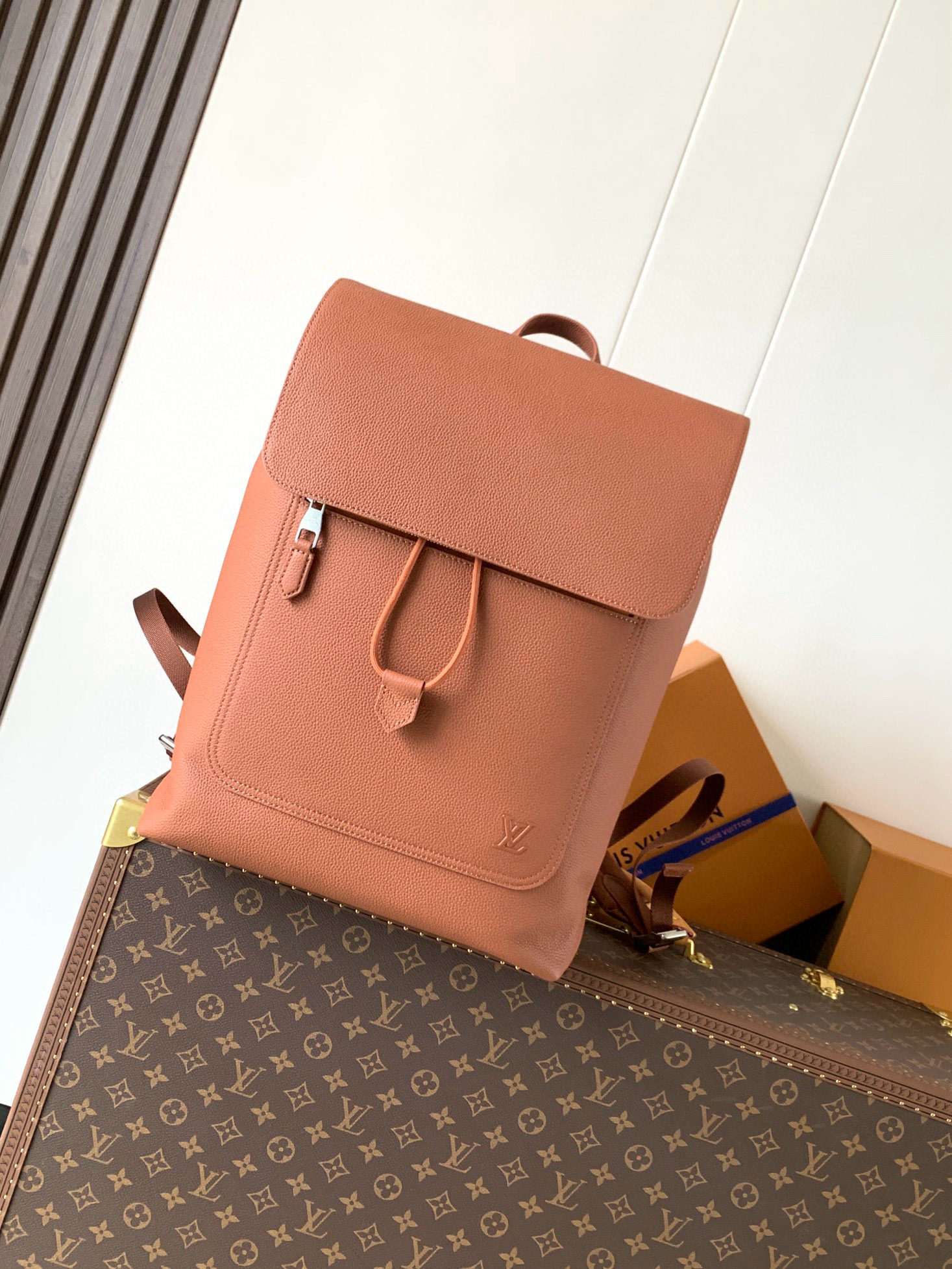 LV Men's Collection Bag M26023 LV Fastline Backpack