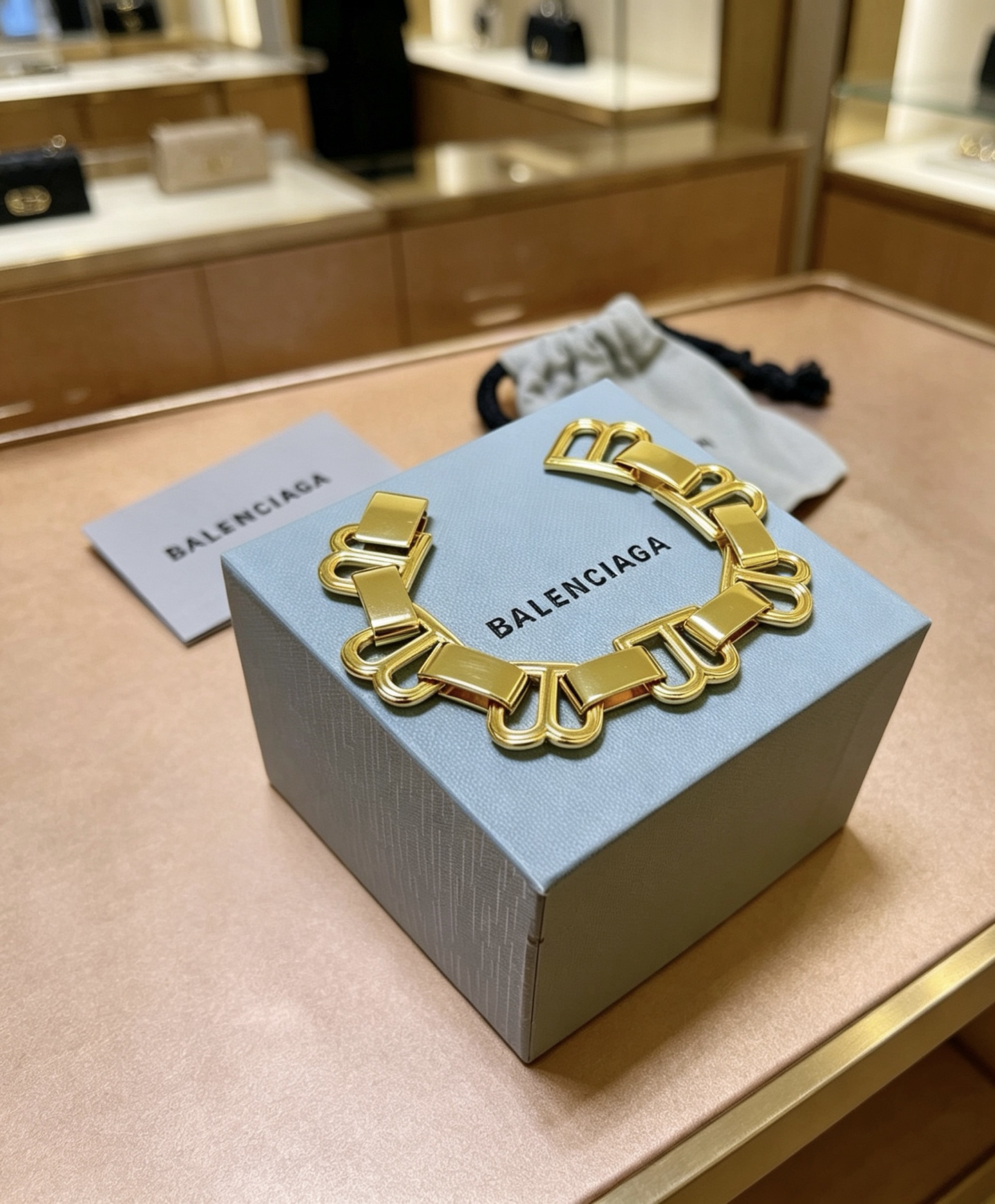 Balenciaga B Chunky Chain Polished Gold Interlocking Letter B And Rectangular Link Bracelet - KAIROO