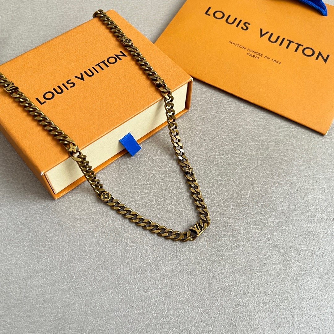 LV Unisex Necklace 52cm