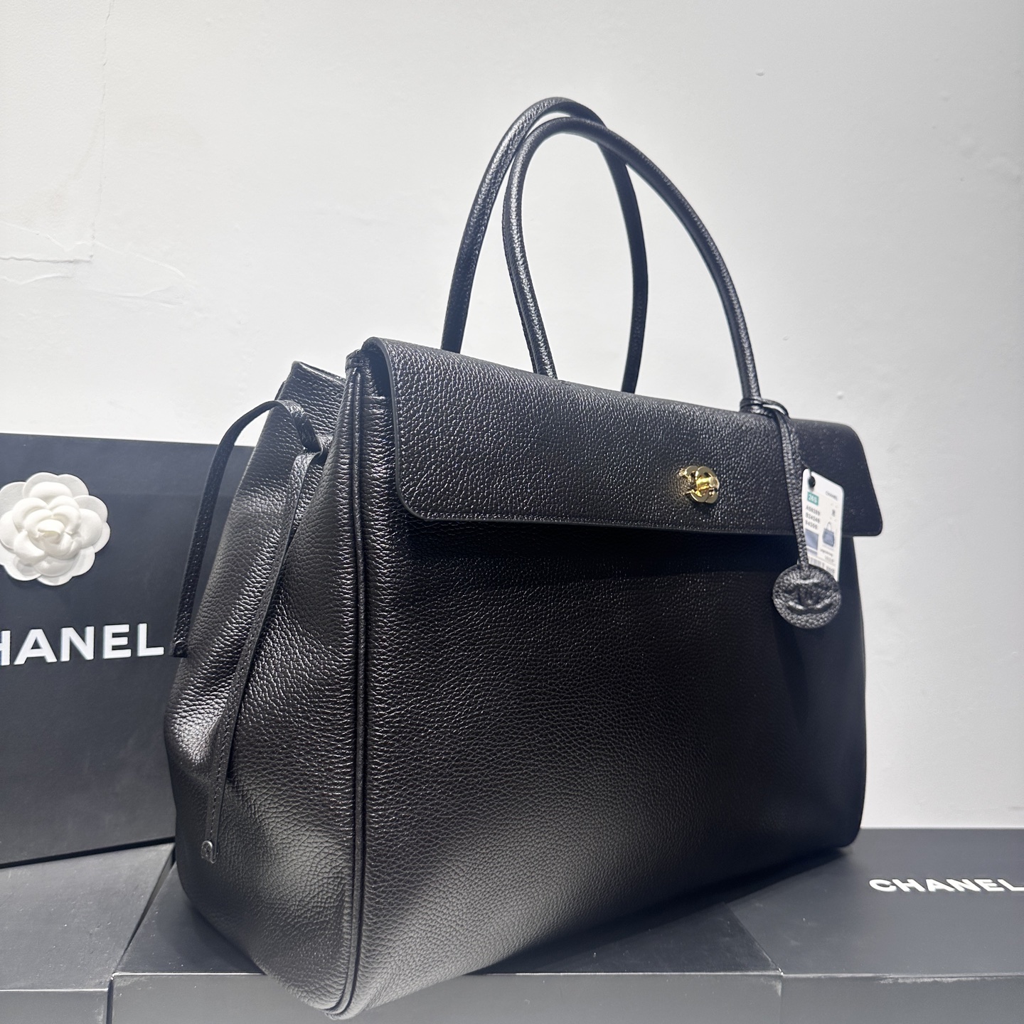Chanel Spring Summer 2026 Large Tote in Black AS6289