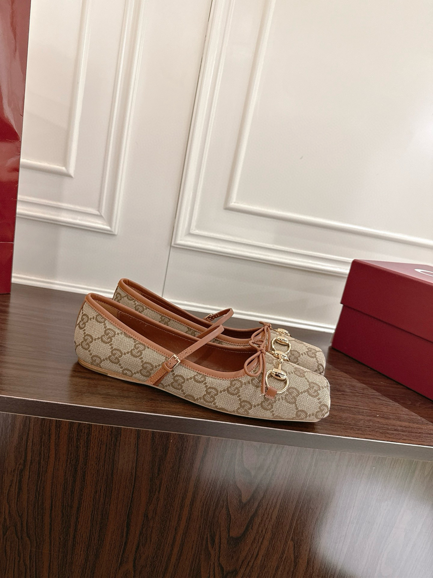 Women's Gucci Horsebit ballet flat