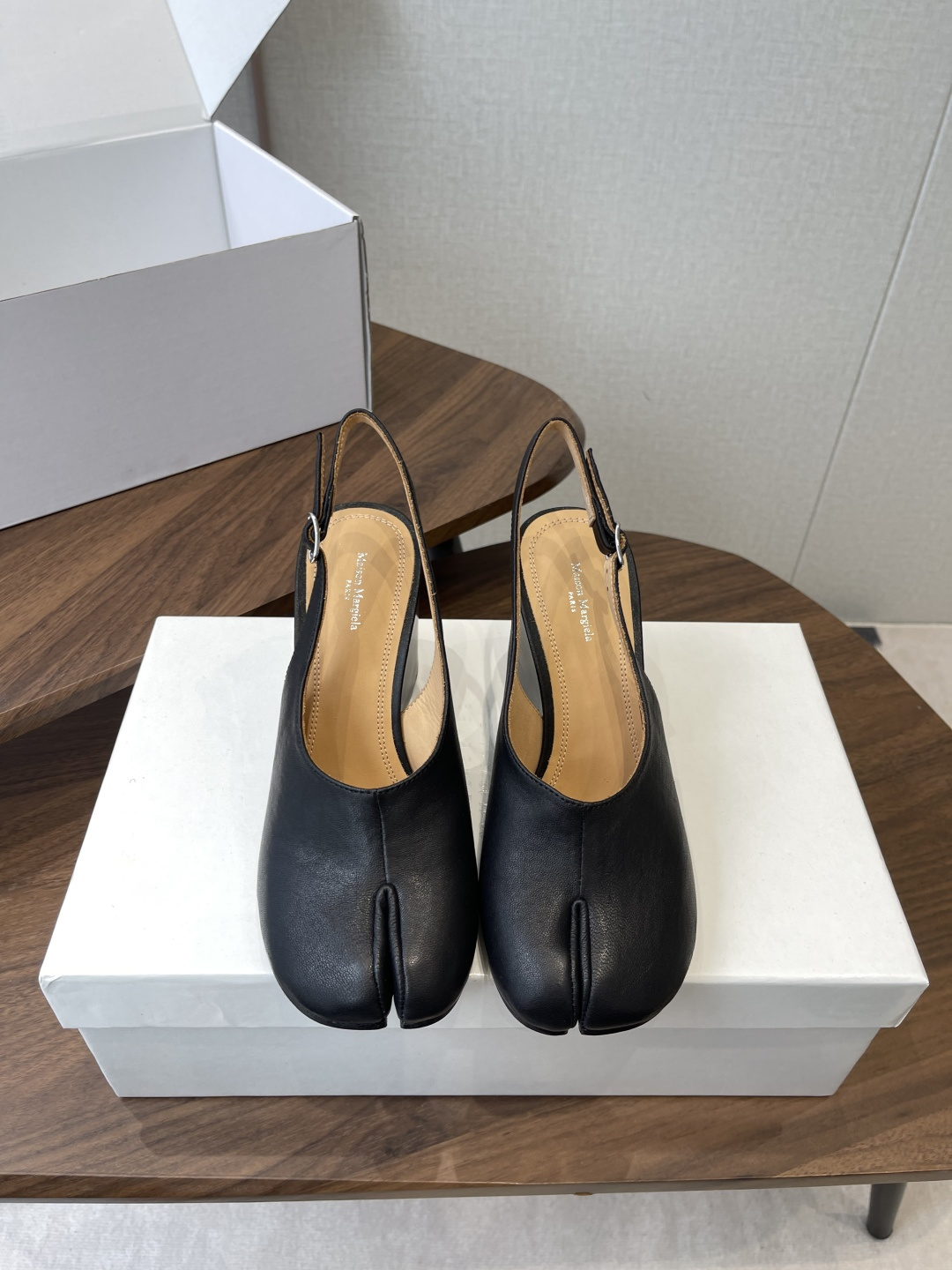Maison Margiela Tabi Wedge Slingback Pump