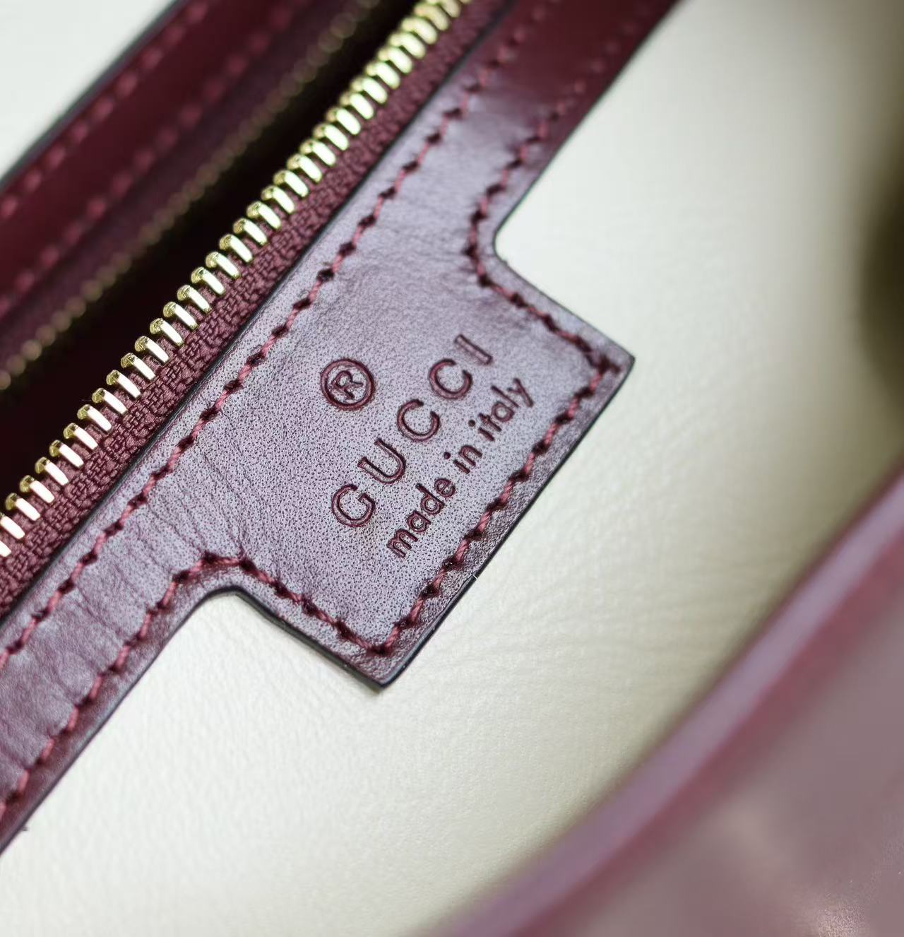 Gucci Red Underarm Bag Shoulder Bag