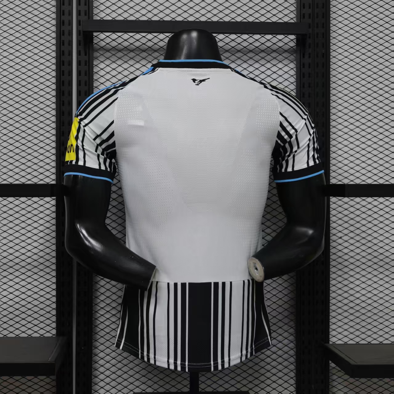 Newcastle United Home Jersey Player version 26/27