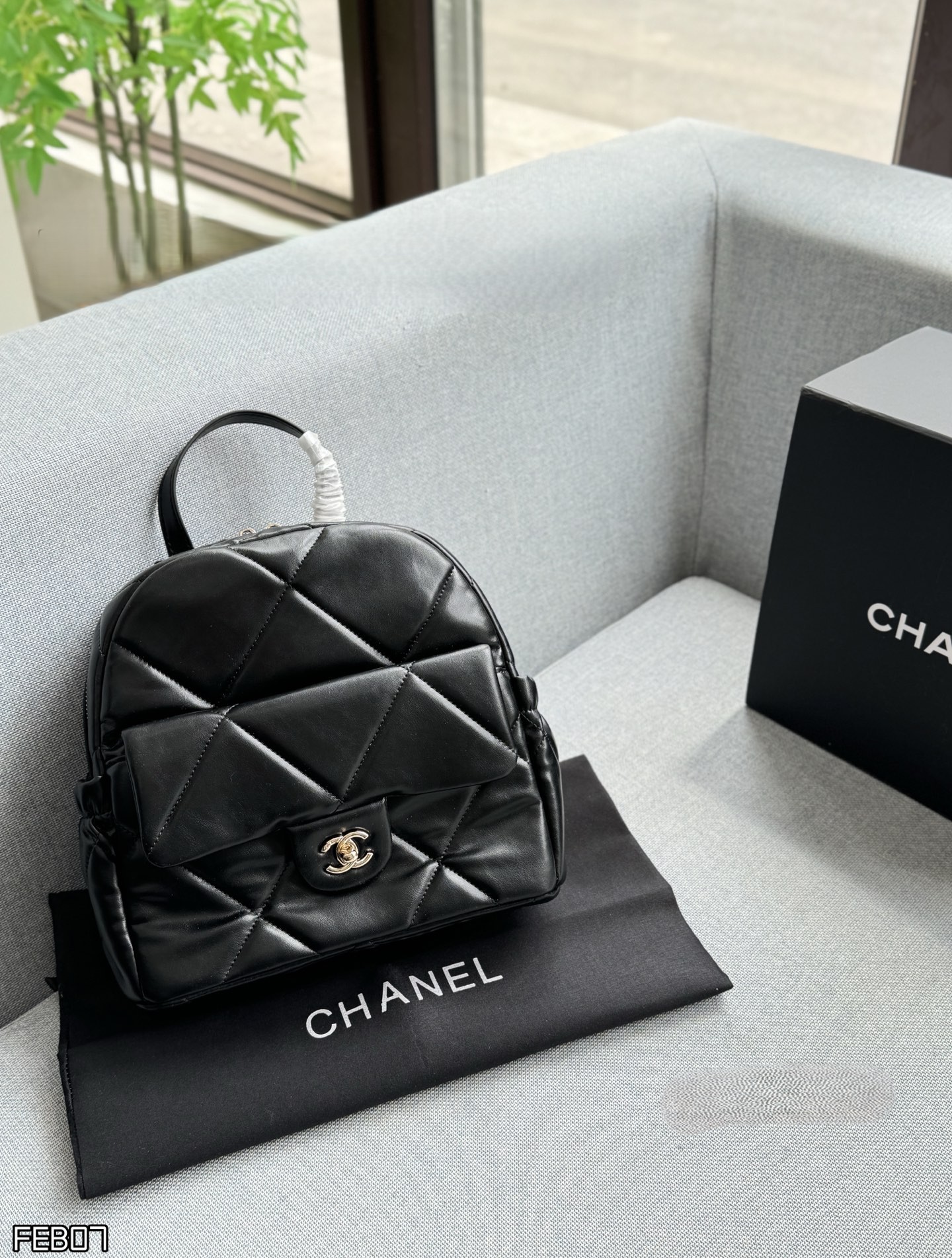 Chanel 25N Coco Neige Pillow Puffy Quilted Leather Front CC Turn Lock Flap Pocket Backpack - KAIROO