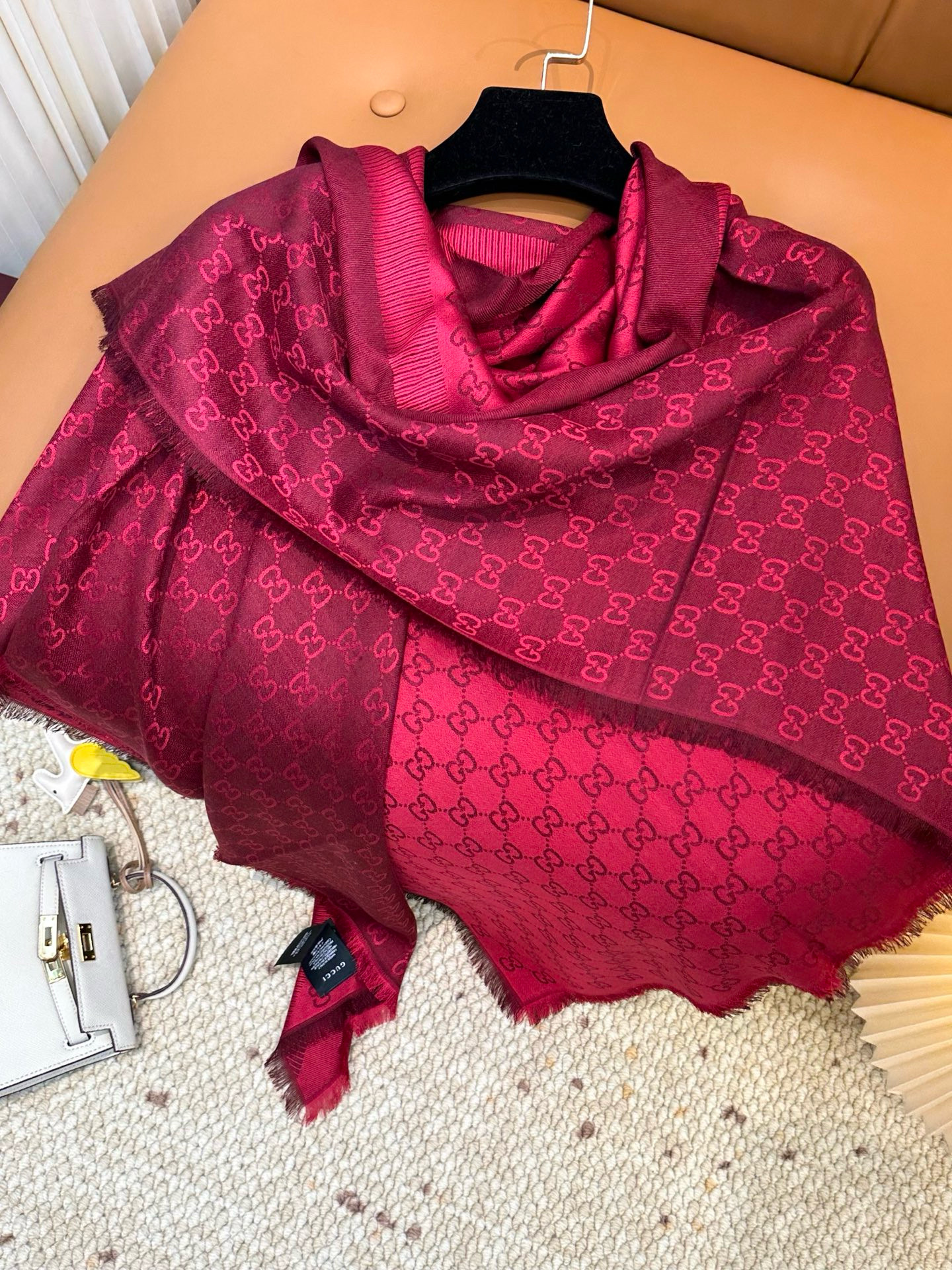 Gucci Classic Silk and cashmere shawl