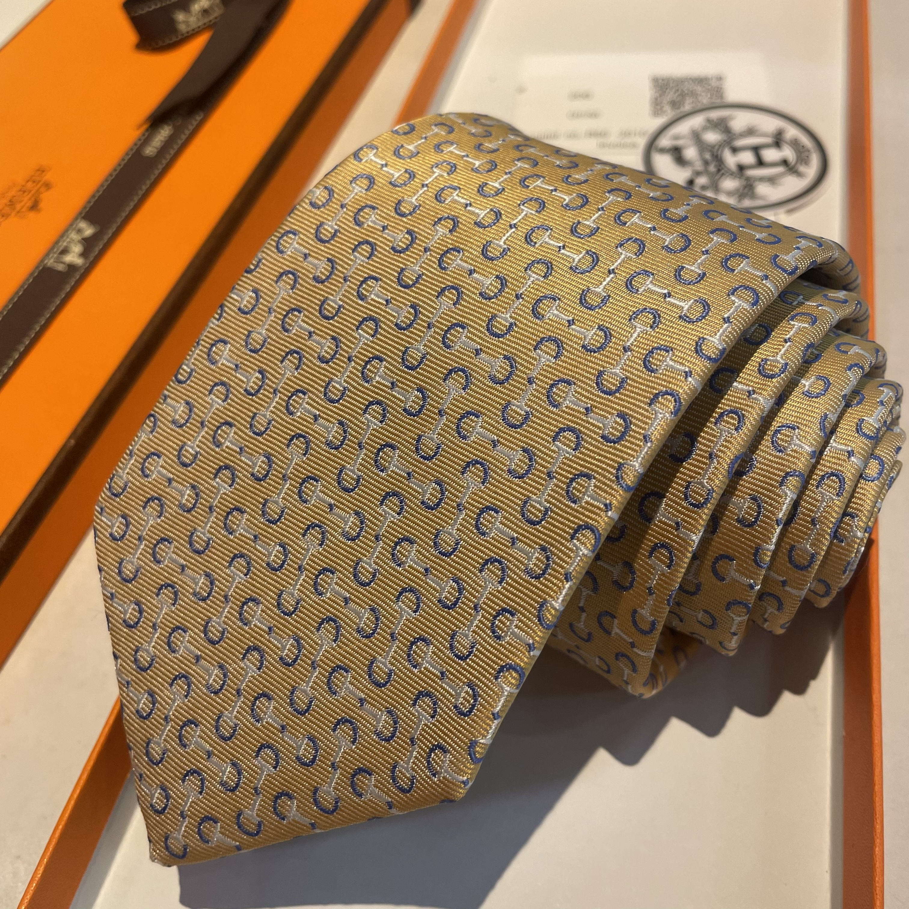Hermes Men's Neck Tie