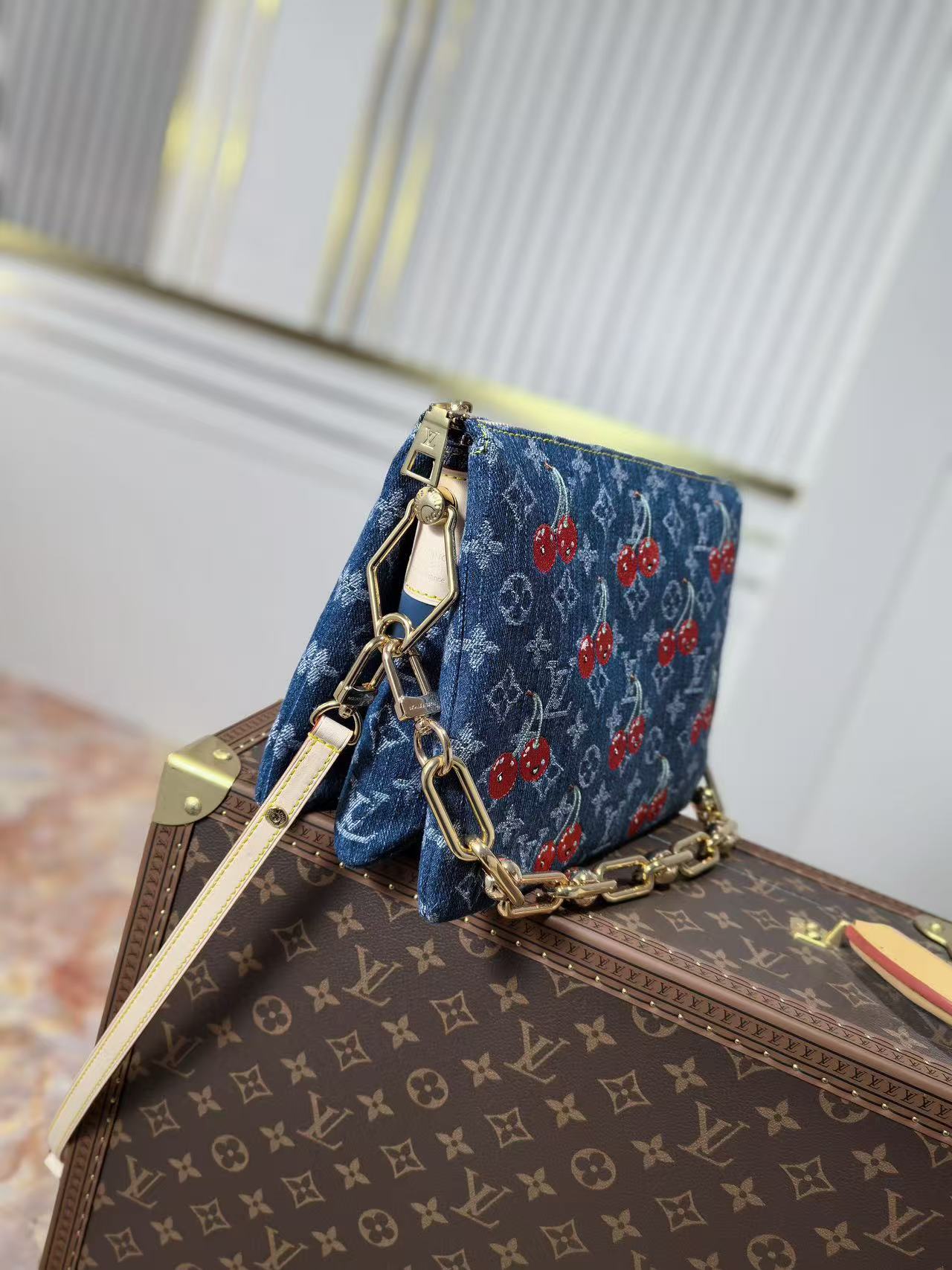Louis Vuitton LV new denim cherry embroidery chain bag