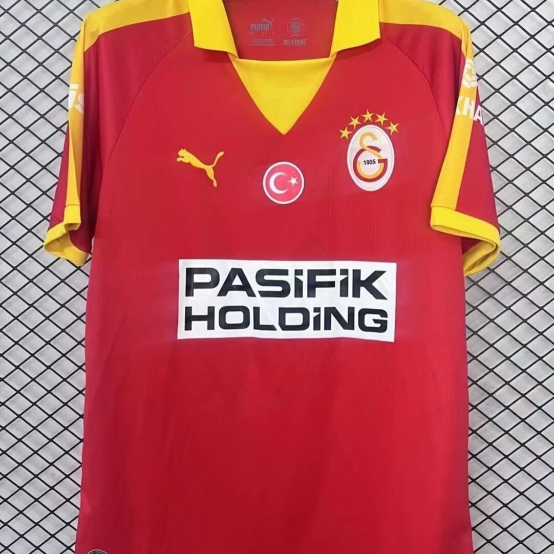 Galatasaray Red Commemorative Edition Jersey Fan Version 26/27