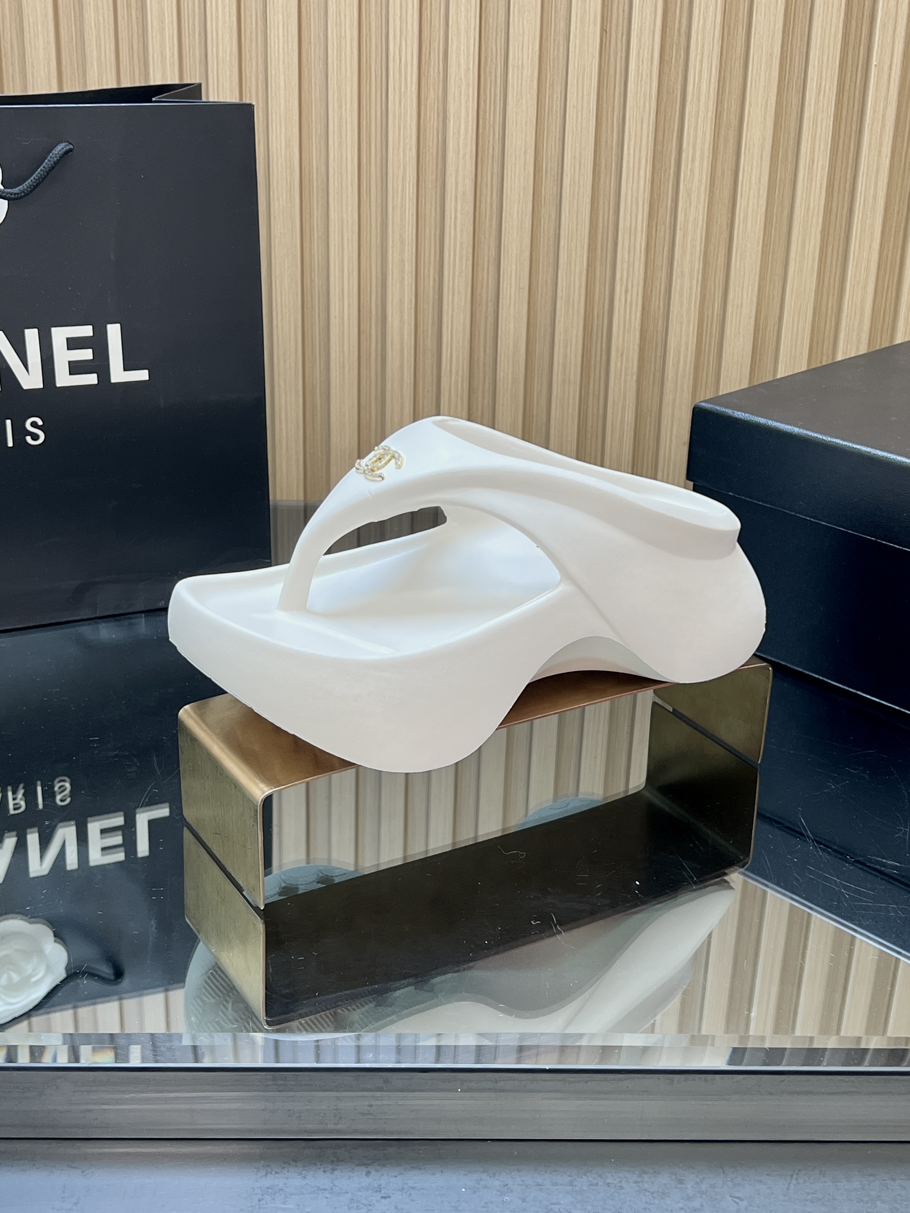 Chanel Rubber Flip-flop