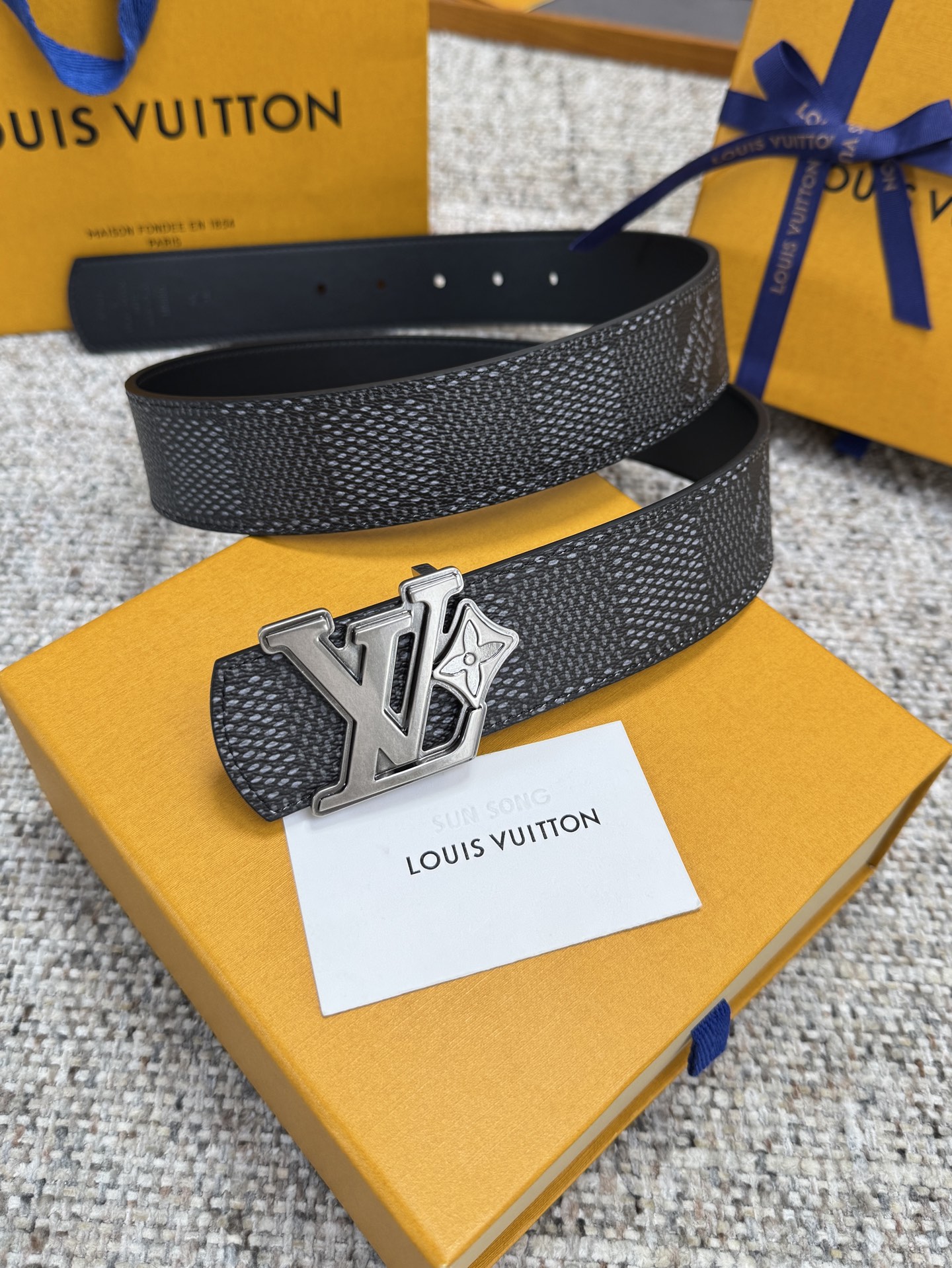 LV Flower Damoflage 40mm Reversible Belt