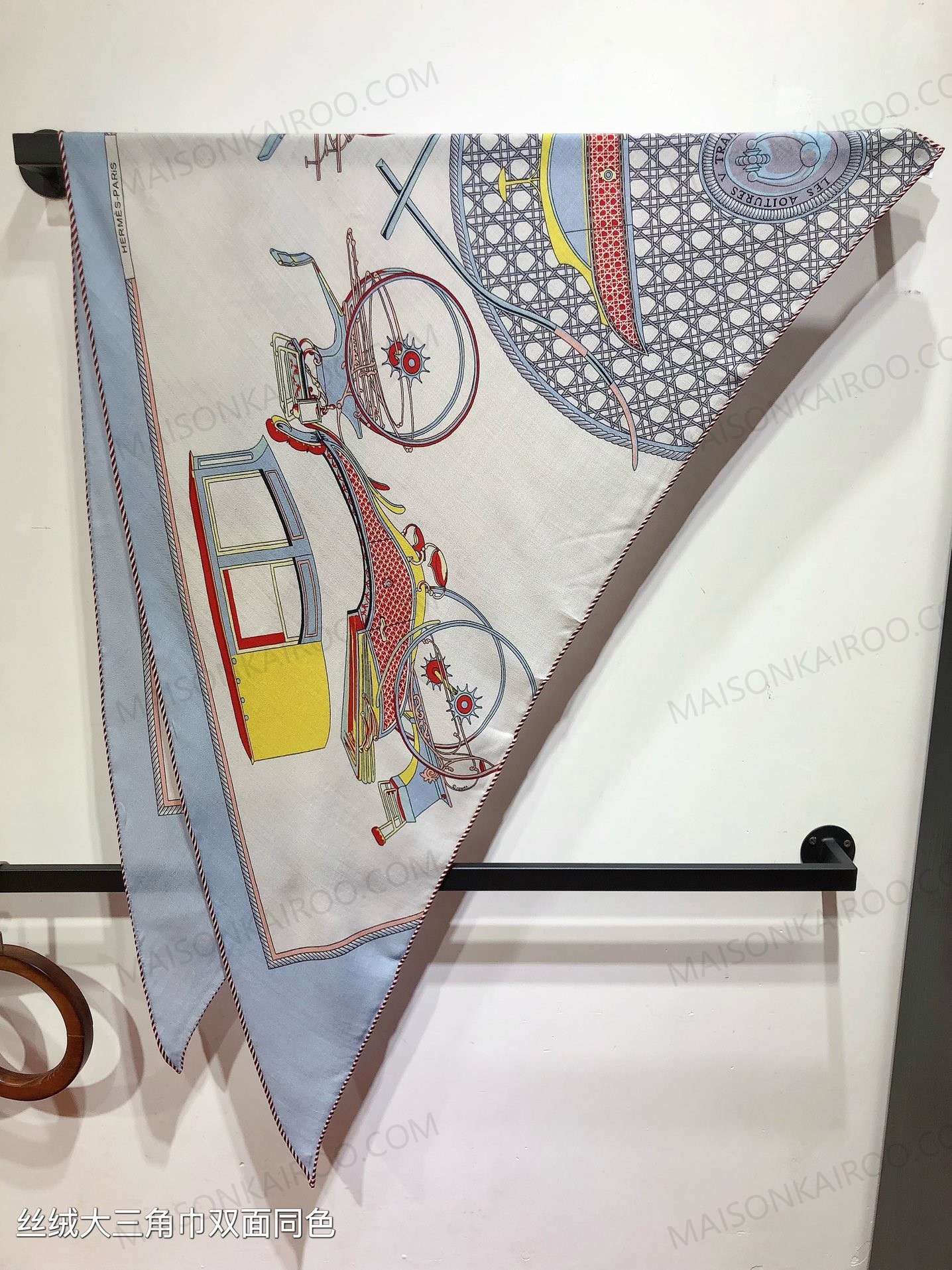 Hermes Triangle Shawl Scarf - KAIROO