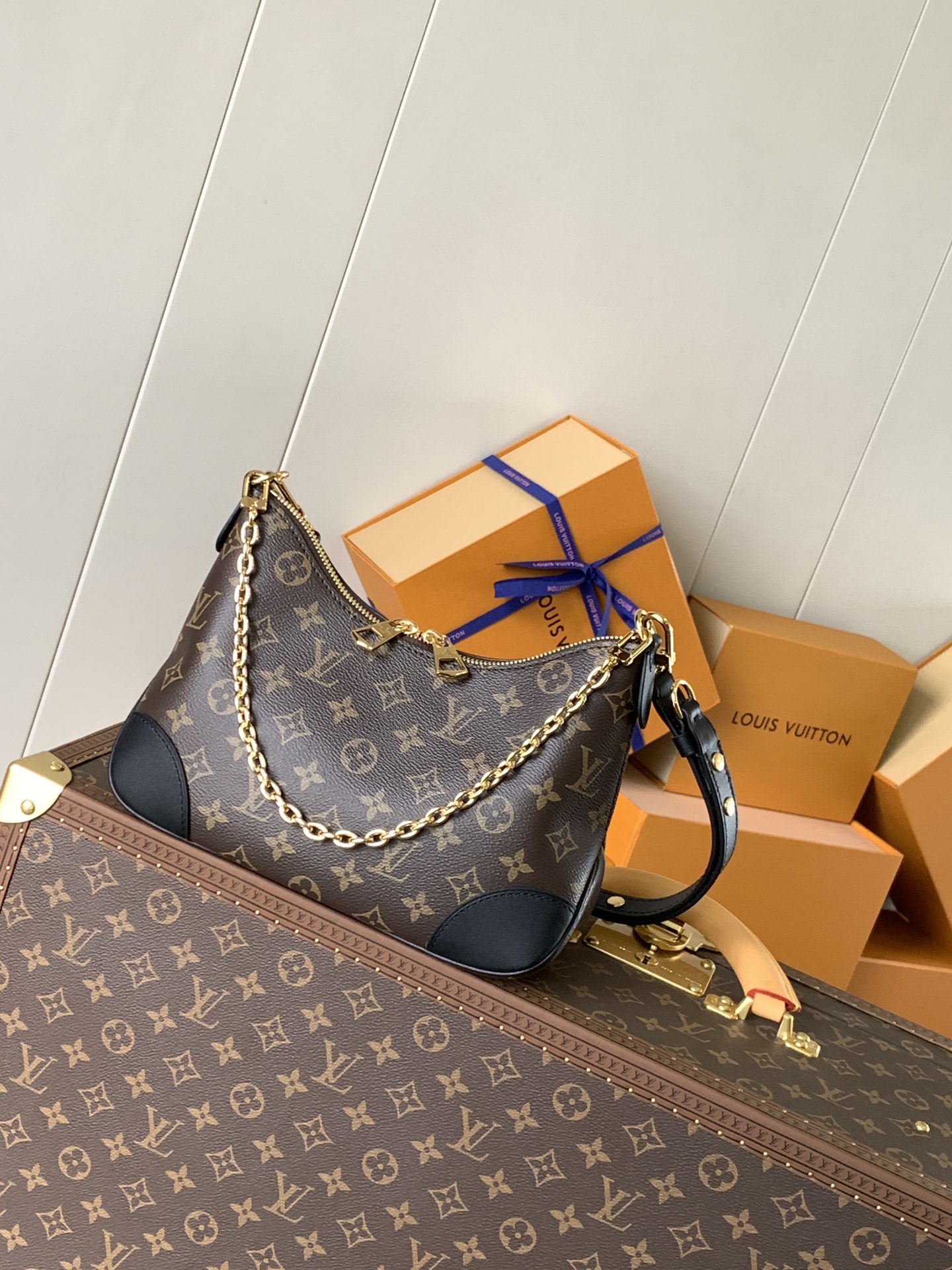 M45831 LV Boulogne PM Bag in Monogram Canvas