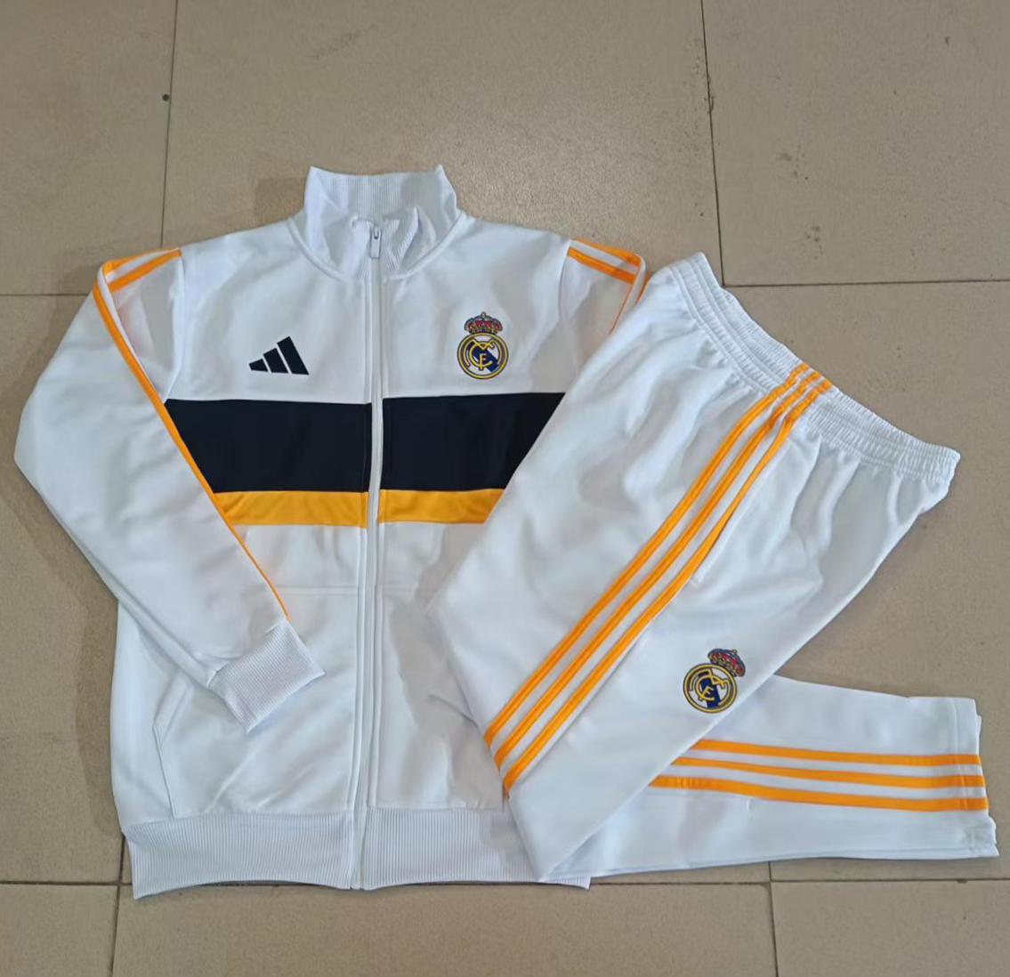 Real Madrid Kids Training Suit 26/27 | Soc Jersey - Premium Football Jersey