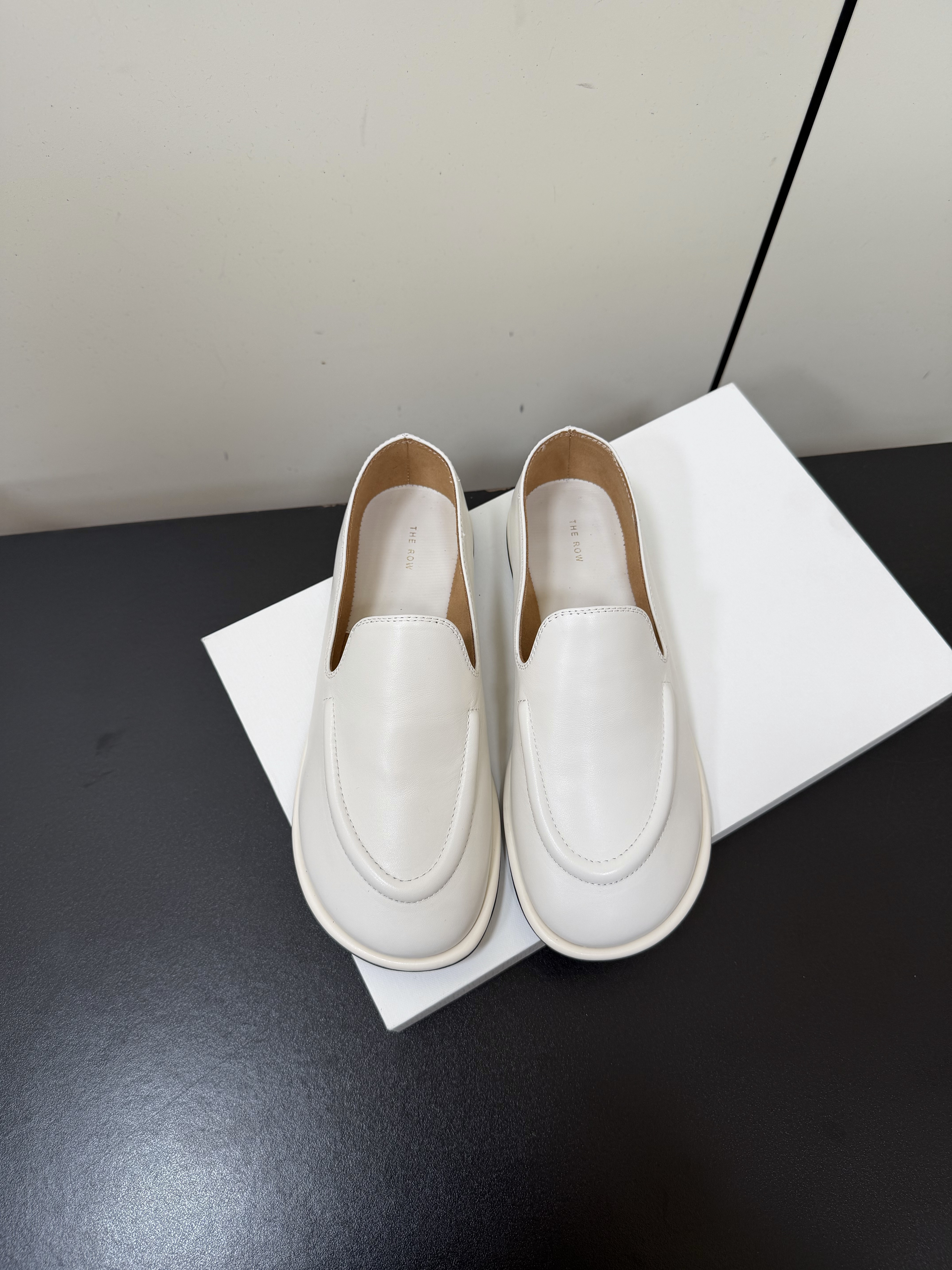 The Row Classic Leather Loafer