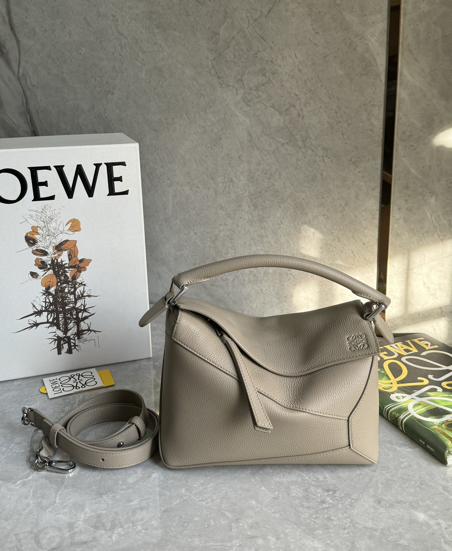 Loewe Small Sand Puzzle Geometric Panelled Grain Leather Handle Shoulder Bags - KAIROO