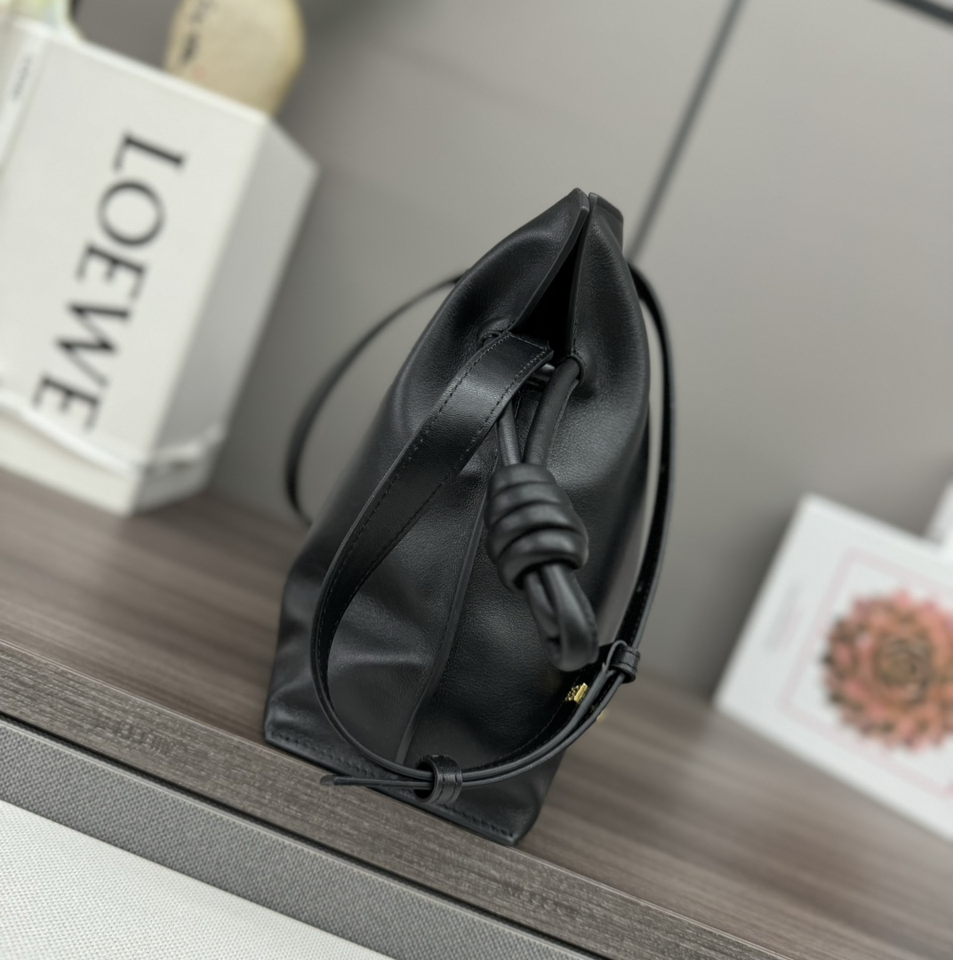 Loewe Medium Flamenco Nappa Clutch /Shoulder Strap-Black