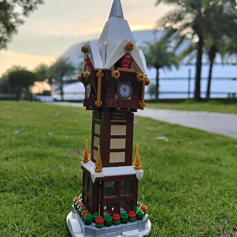 MOC 203594 - Winter Village