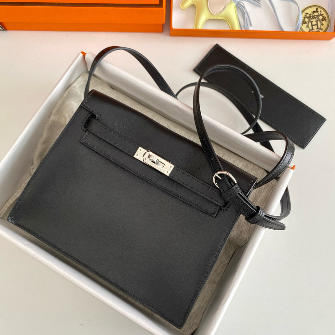 Hermes Black Evercolor Kelly Danse II