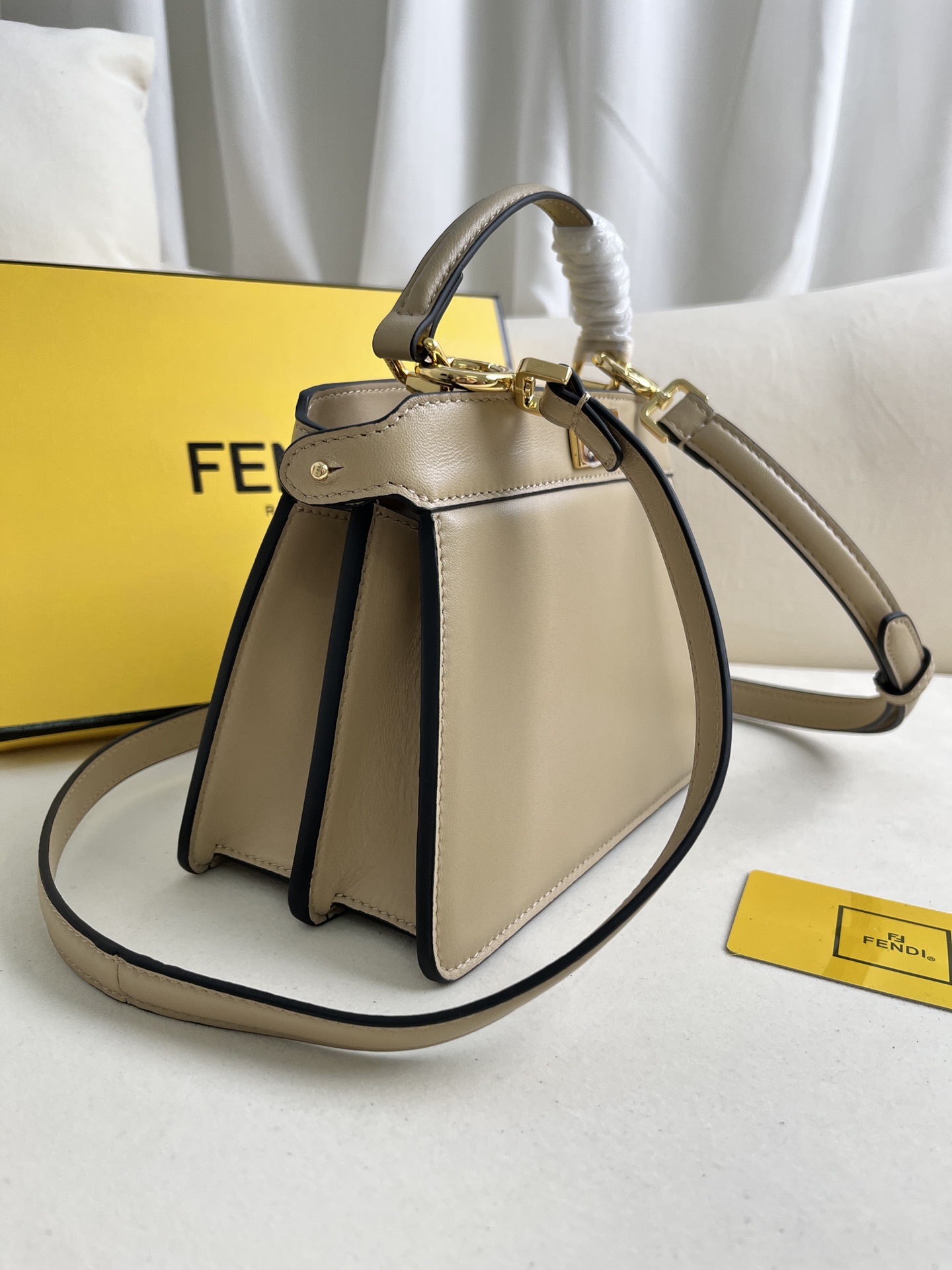 Fendi Iconic Peekaboo ISeeU Mini Leather Bag-Grey