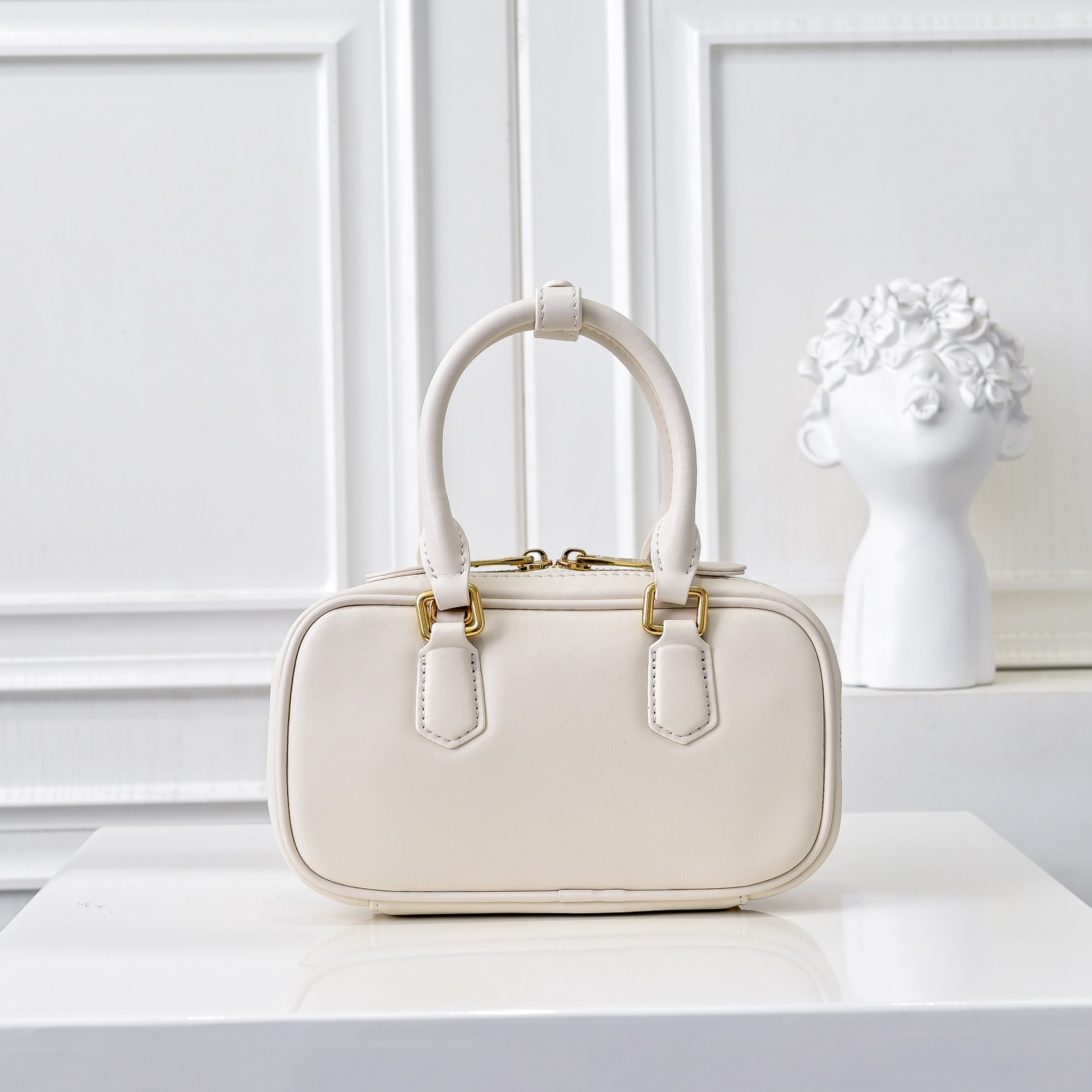 Miumiu Arcadie leather bag