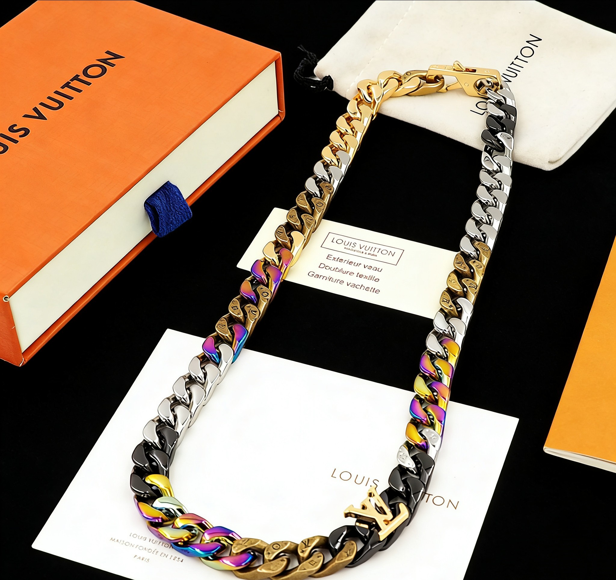 LV Men's Fashion Necklace 50cm