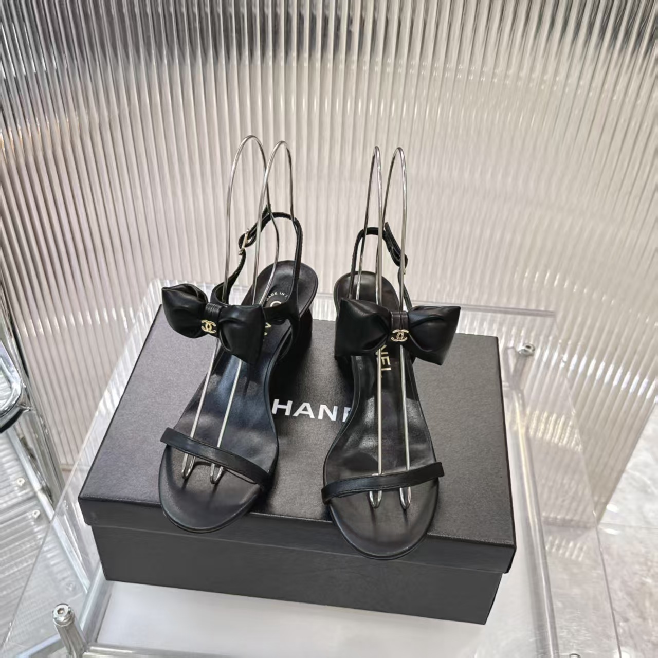 Chanel Black Leather Sandals with Bow Mules Block Heel - KAIROO