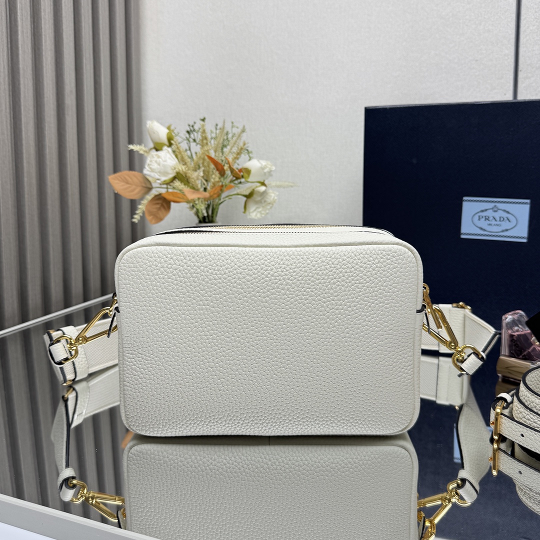 Prada Small leather shoulder bag-White 1BH082