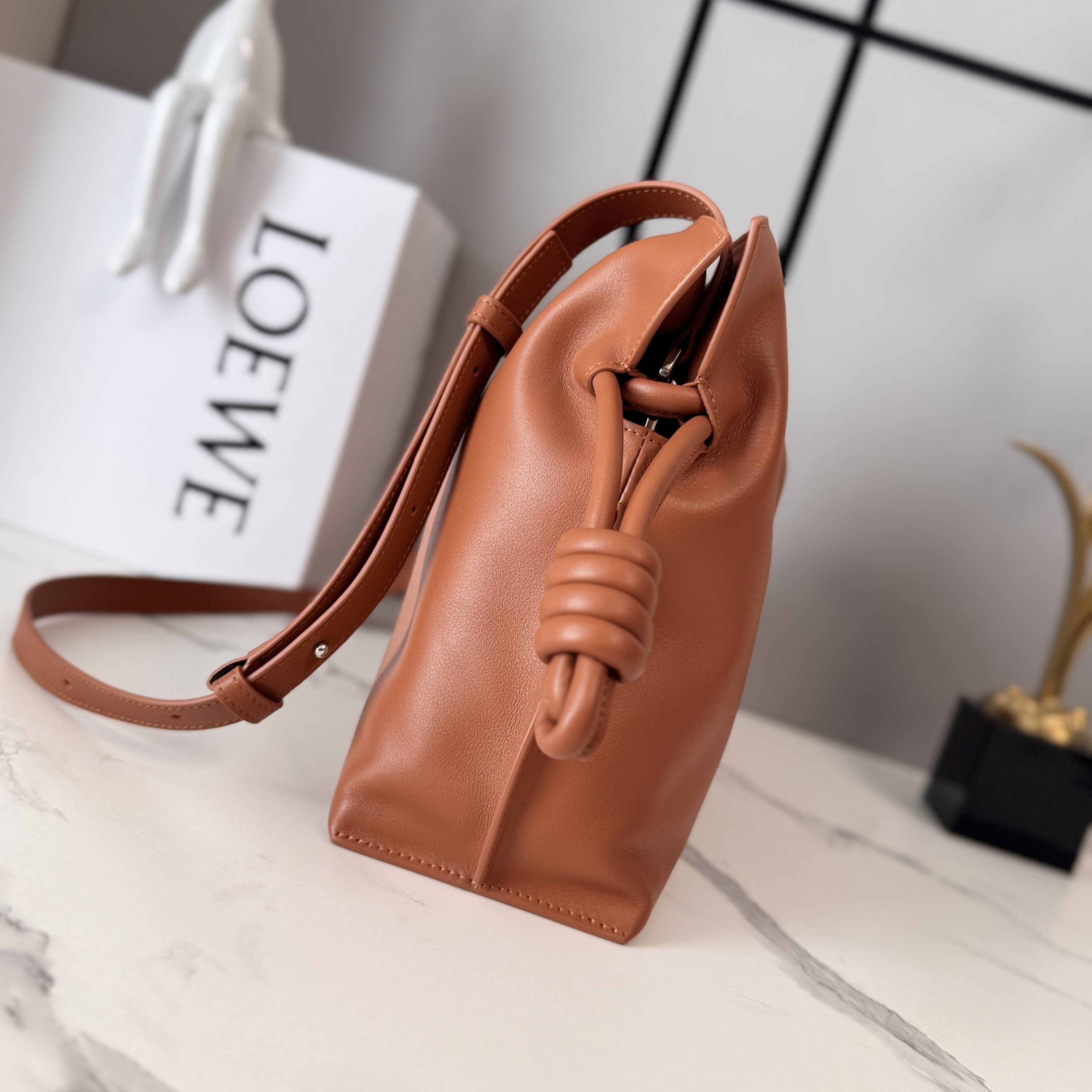 Loewe Medium Flamenco Nappa Clutch /Shoulder Strap-Squirrel Brown