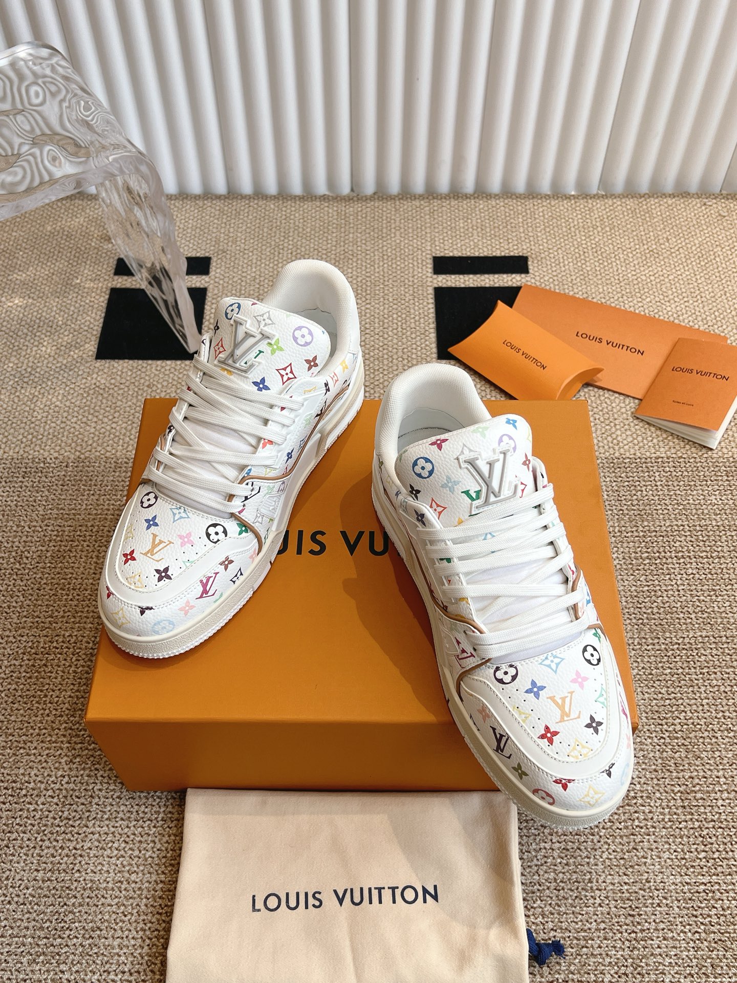 LV Unisex  LV X TM Trainer Sport Shoes