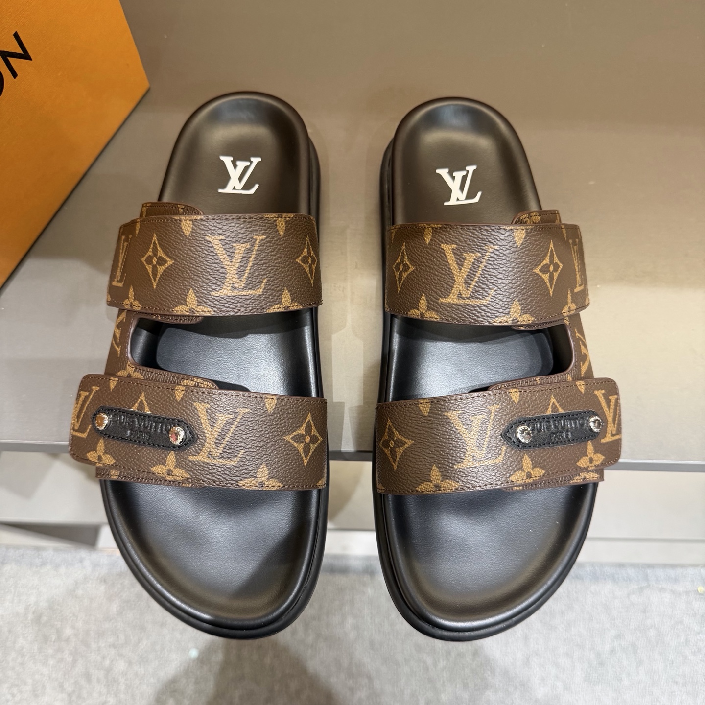 Men's LV Miami Mules