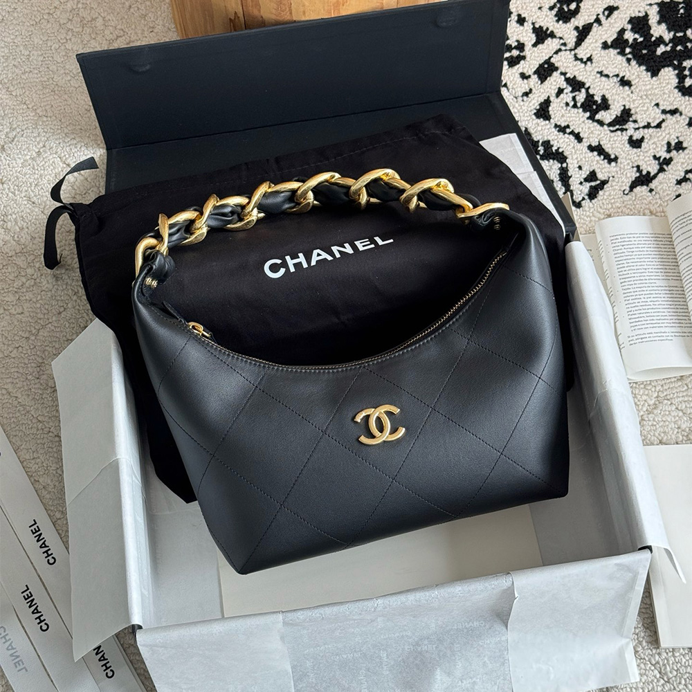 Chanel Hobo Handbag