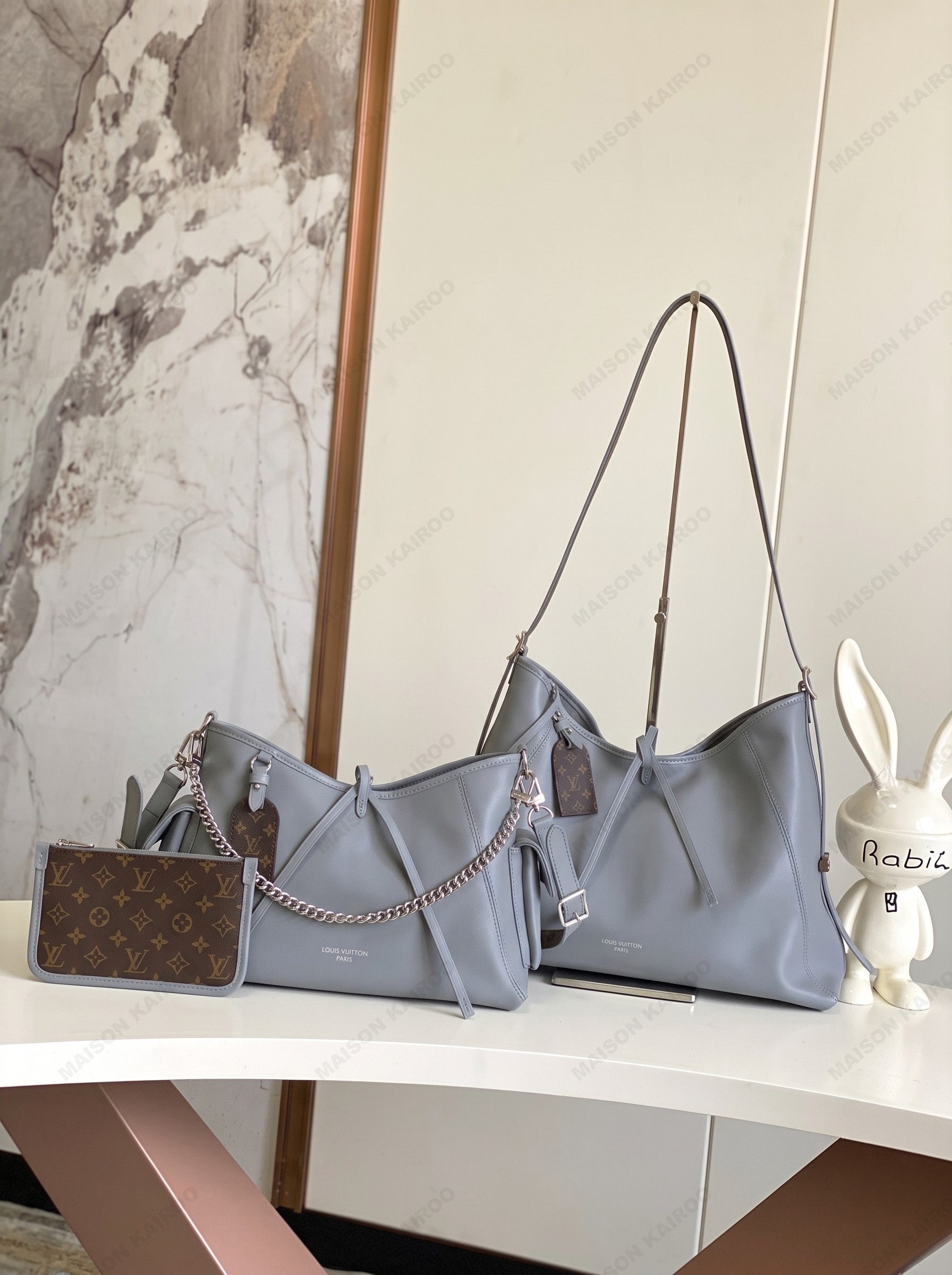 Louis Vuitton LV Carryall Cargo PM/MM Ash Grey Smooth Leather Side Pocket Hobo Tote Shoulder Bag - KAIROO