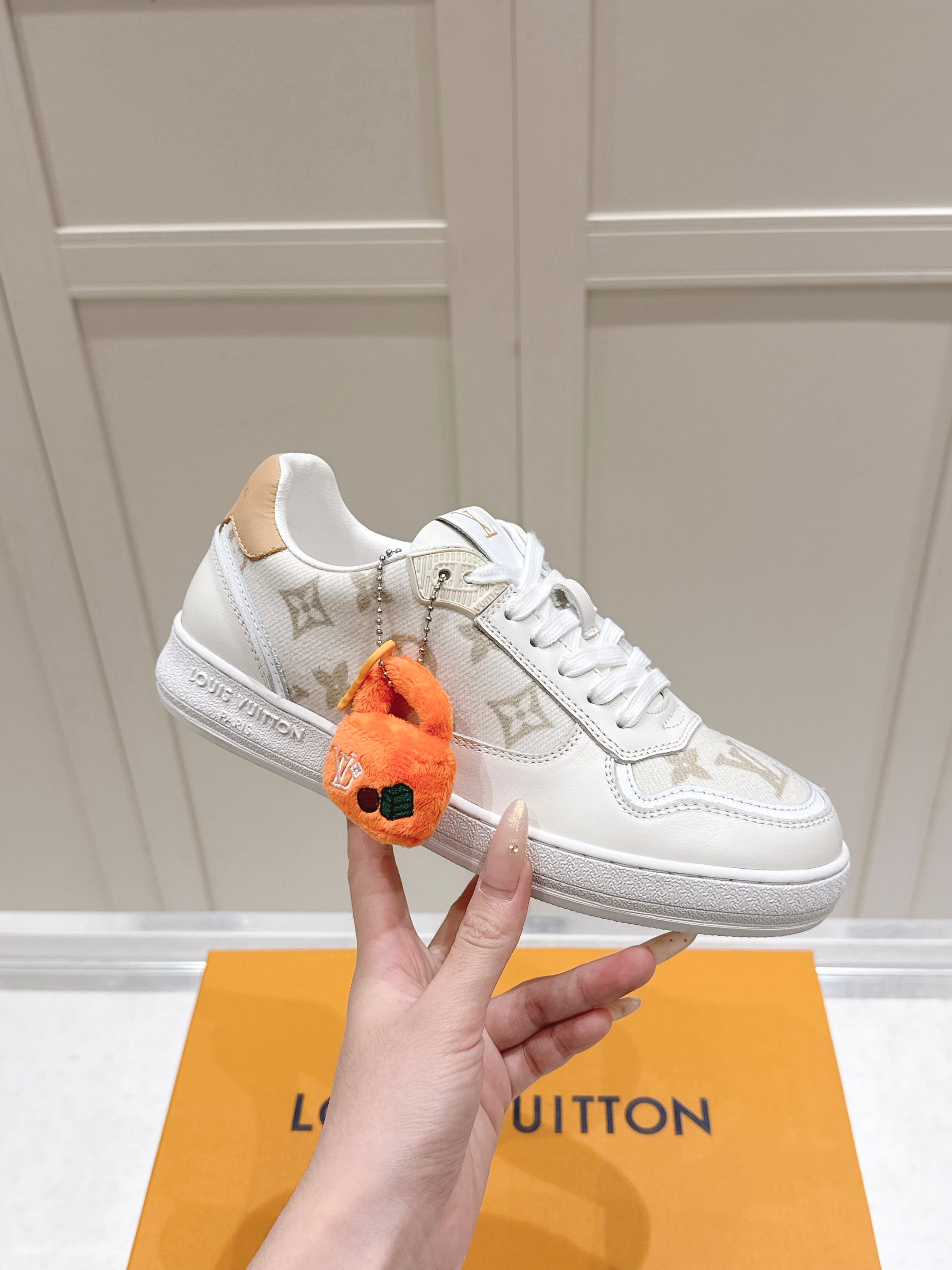 Louis Vuitton Beige Monogram Canvas Tonal Leather Low Top Rivoli Sneaker - KAIROO