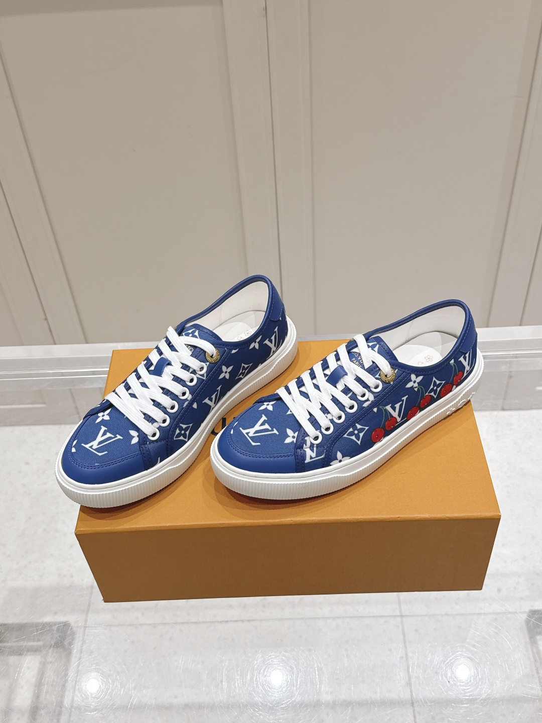 Louis Vuitton X Takashi Murakami Blue Monogram Canvas Cherry Graphic Low Top Platform Sneaker - KAIROO
