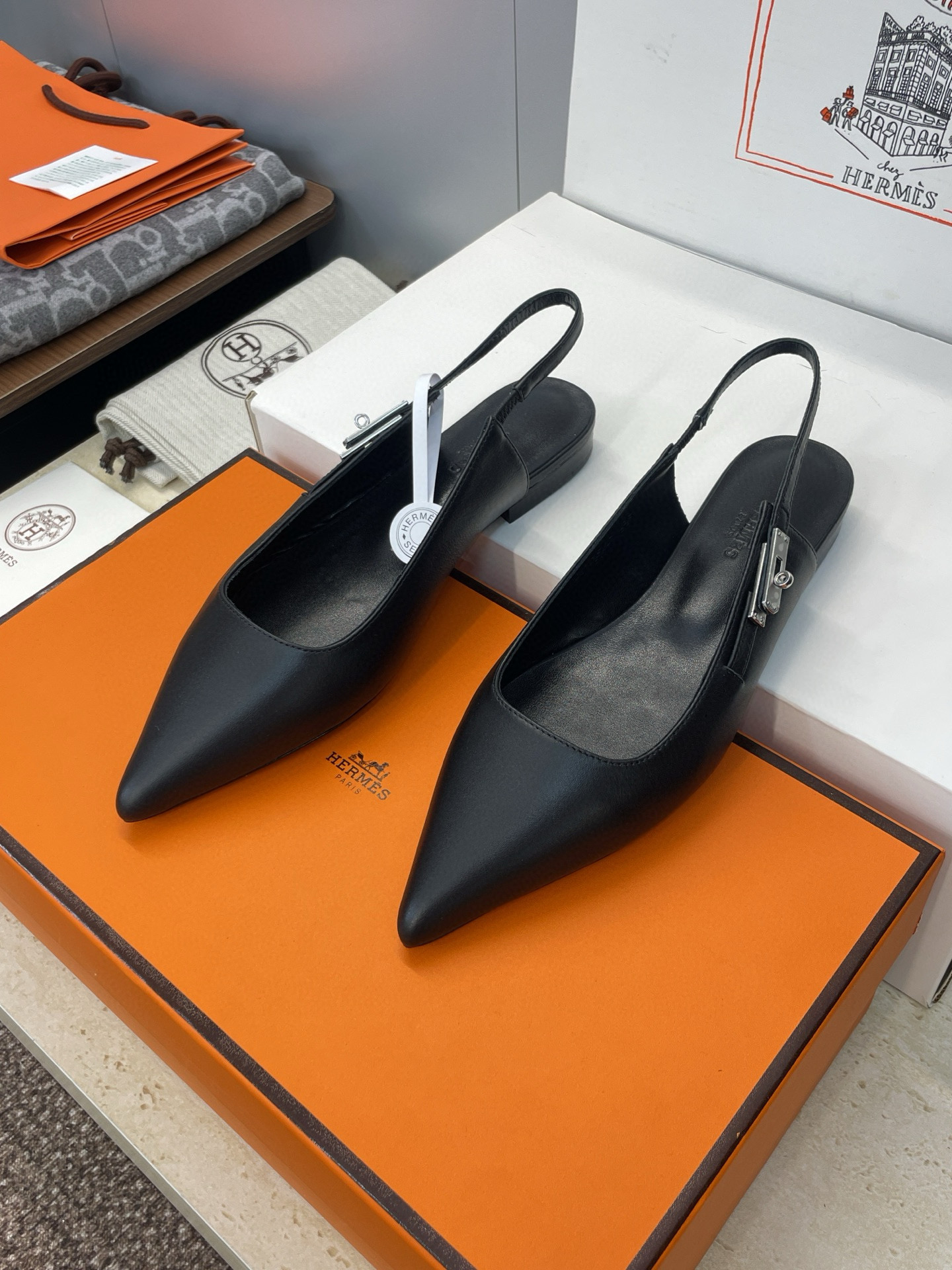 Hermes Women's Lovely Slingback