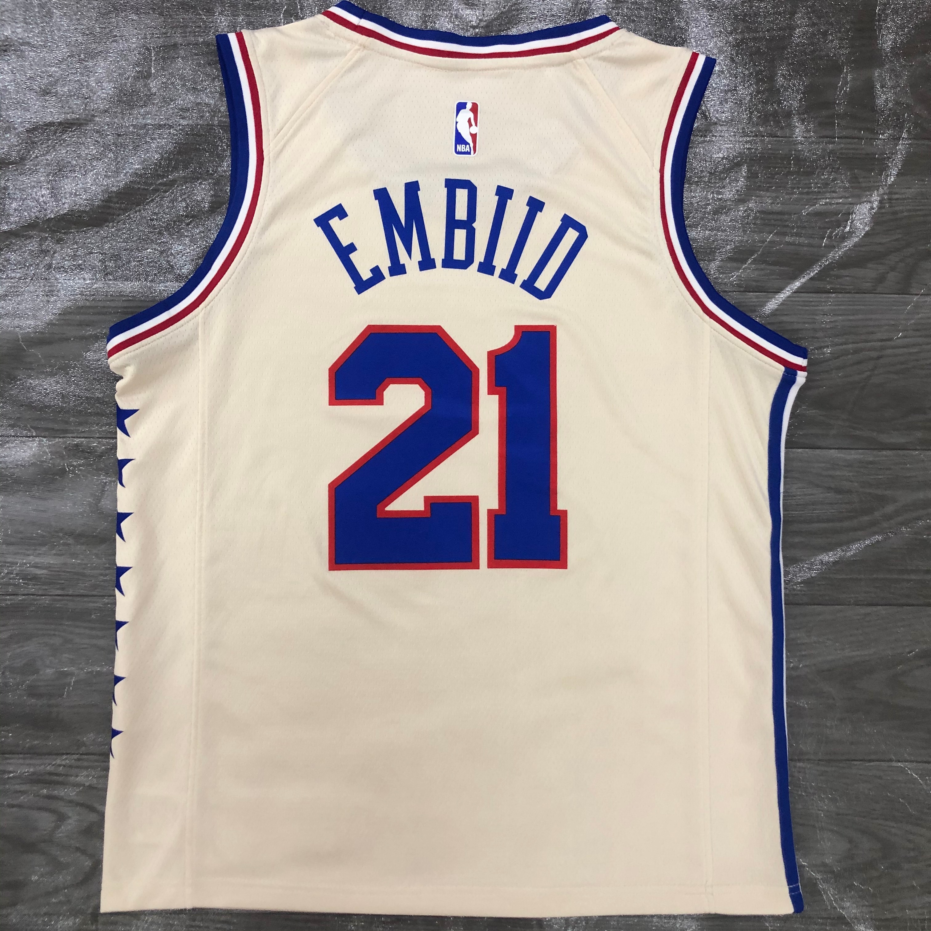 21 Season Philadelphia 76ers  #21