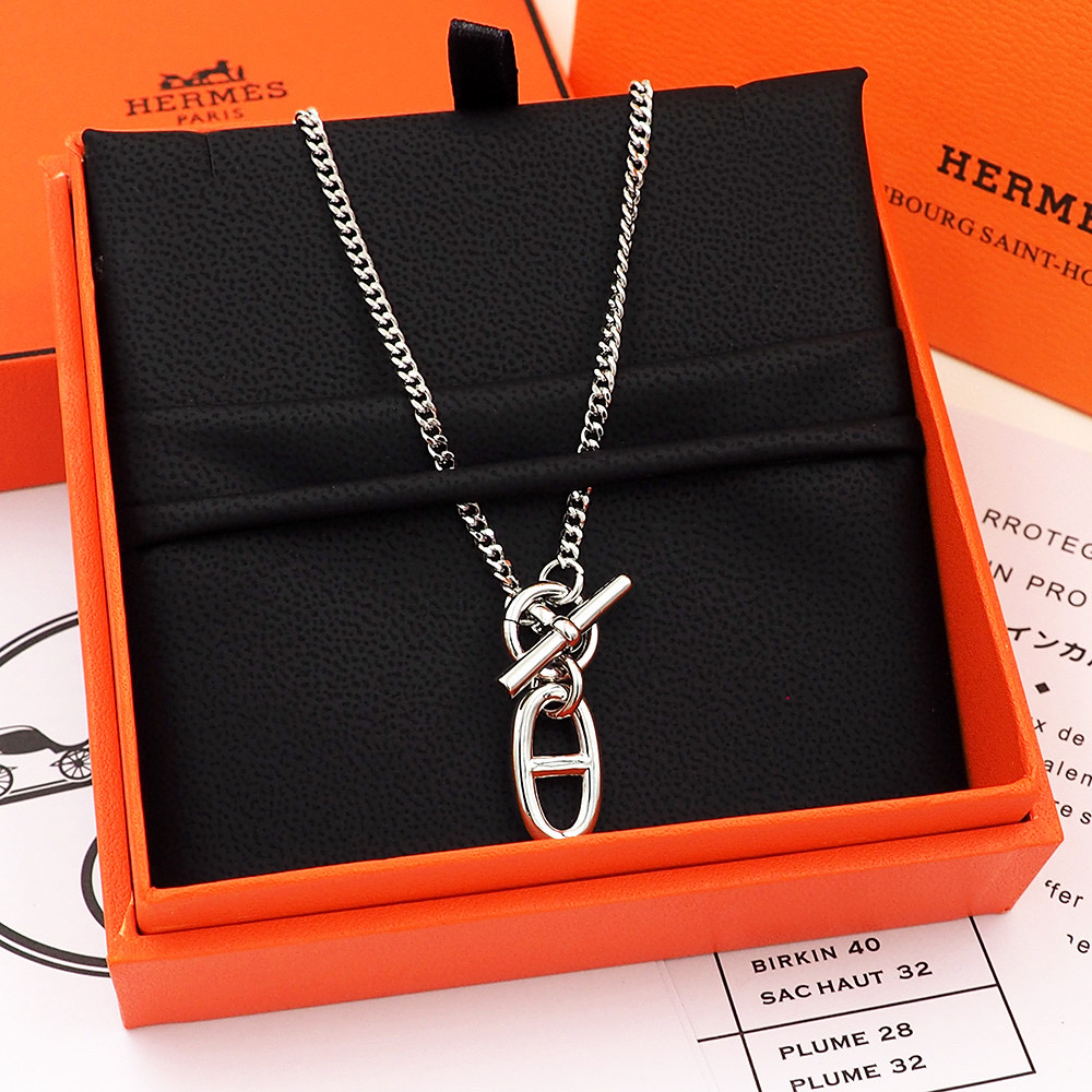 Hermes Reponse Necklace
