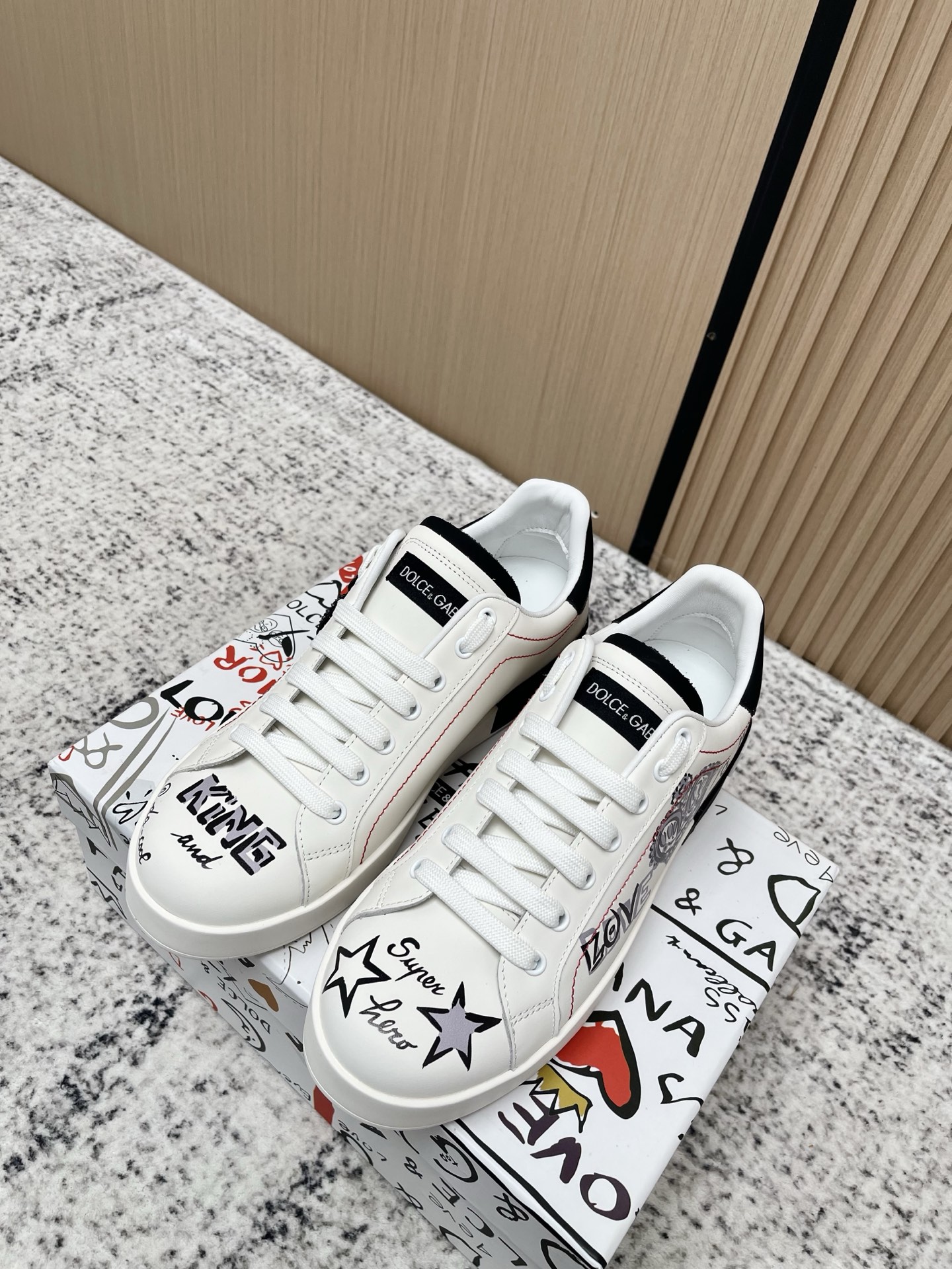 Dolce Gabbana Unisex Leather Sneakers