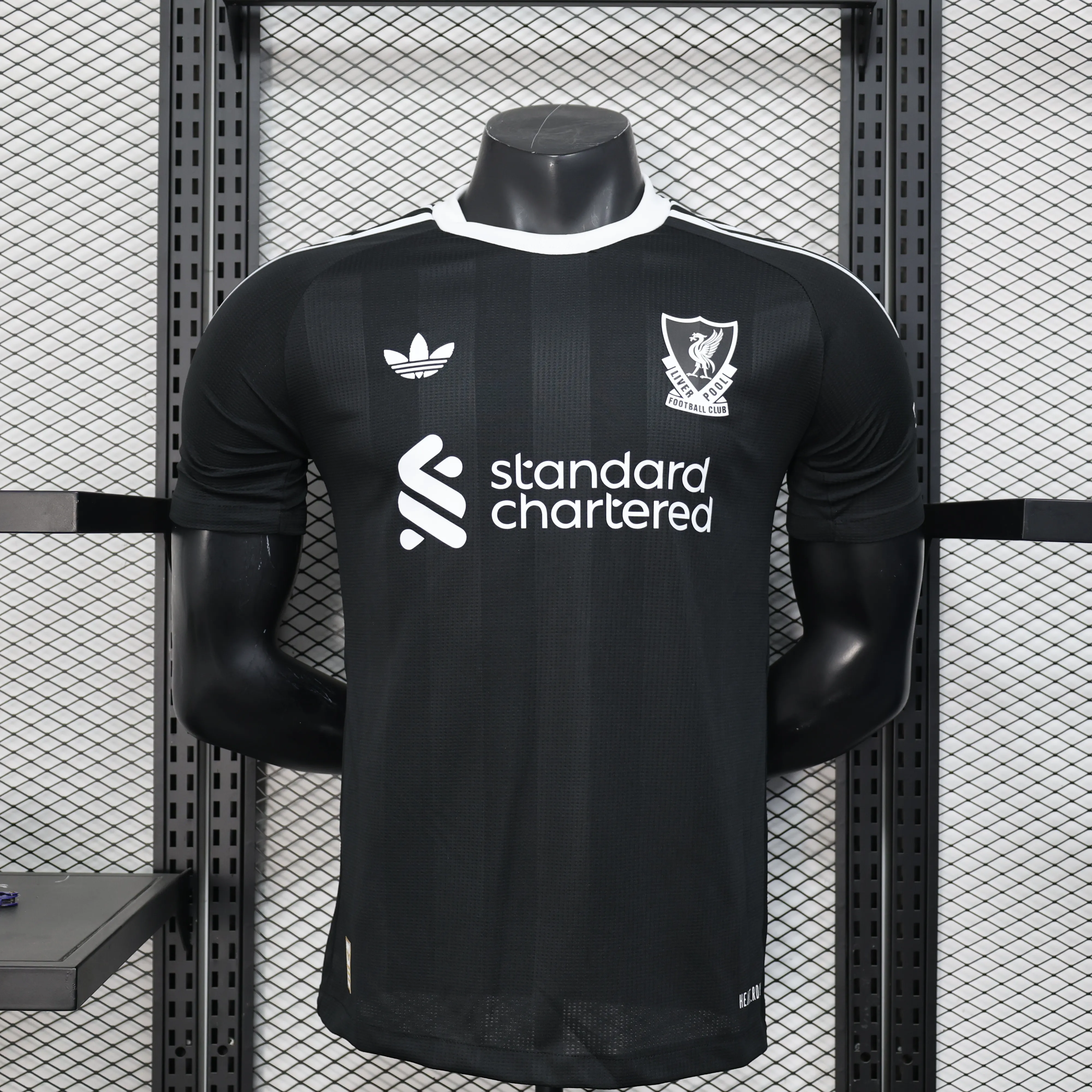 Player Version LVP 25/26 Goalkeeper S-XXL