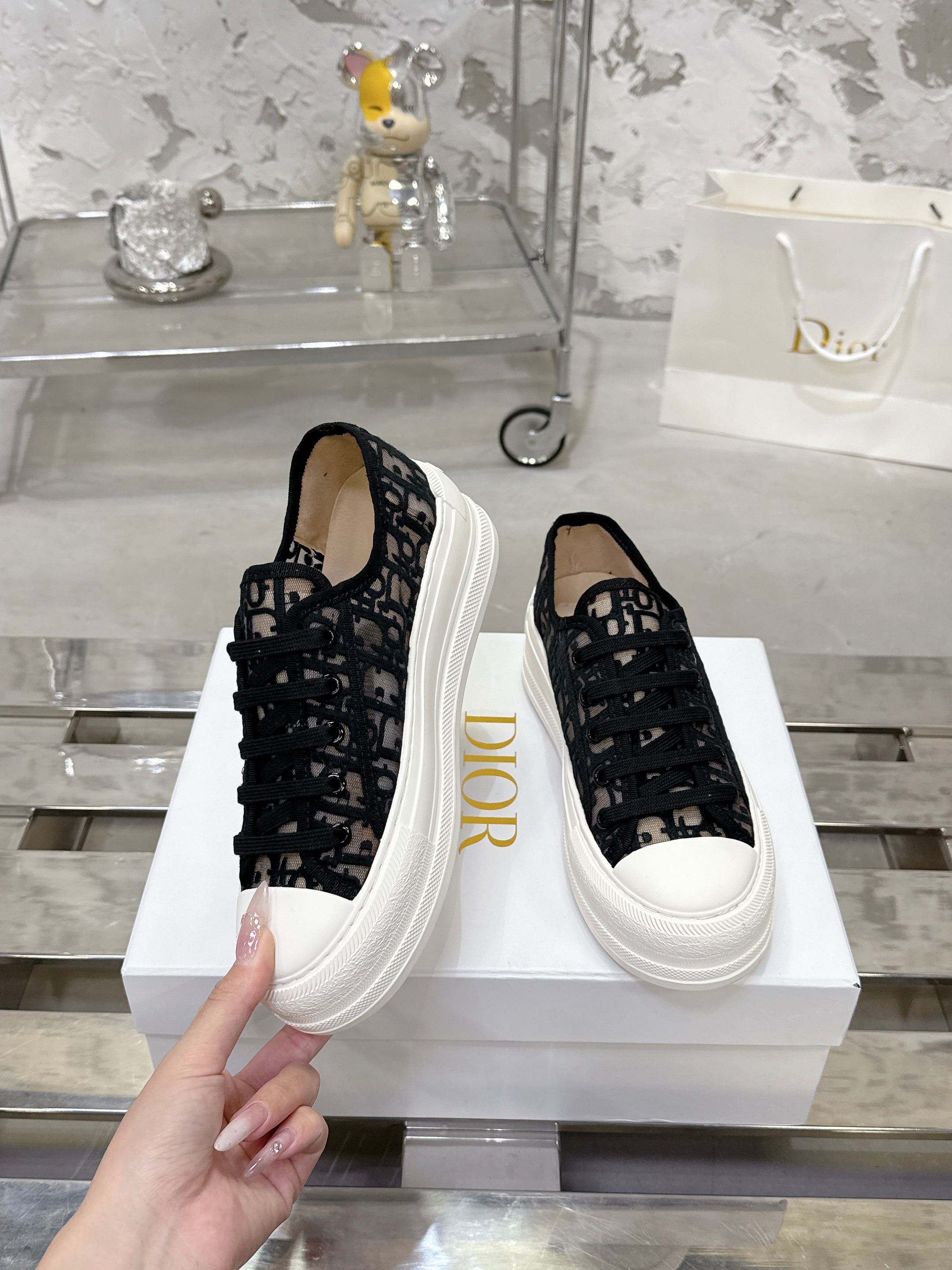 Women's Dior Walk'n Sneaker