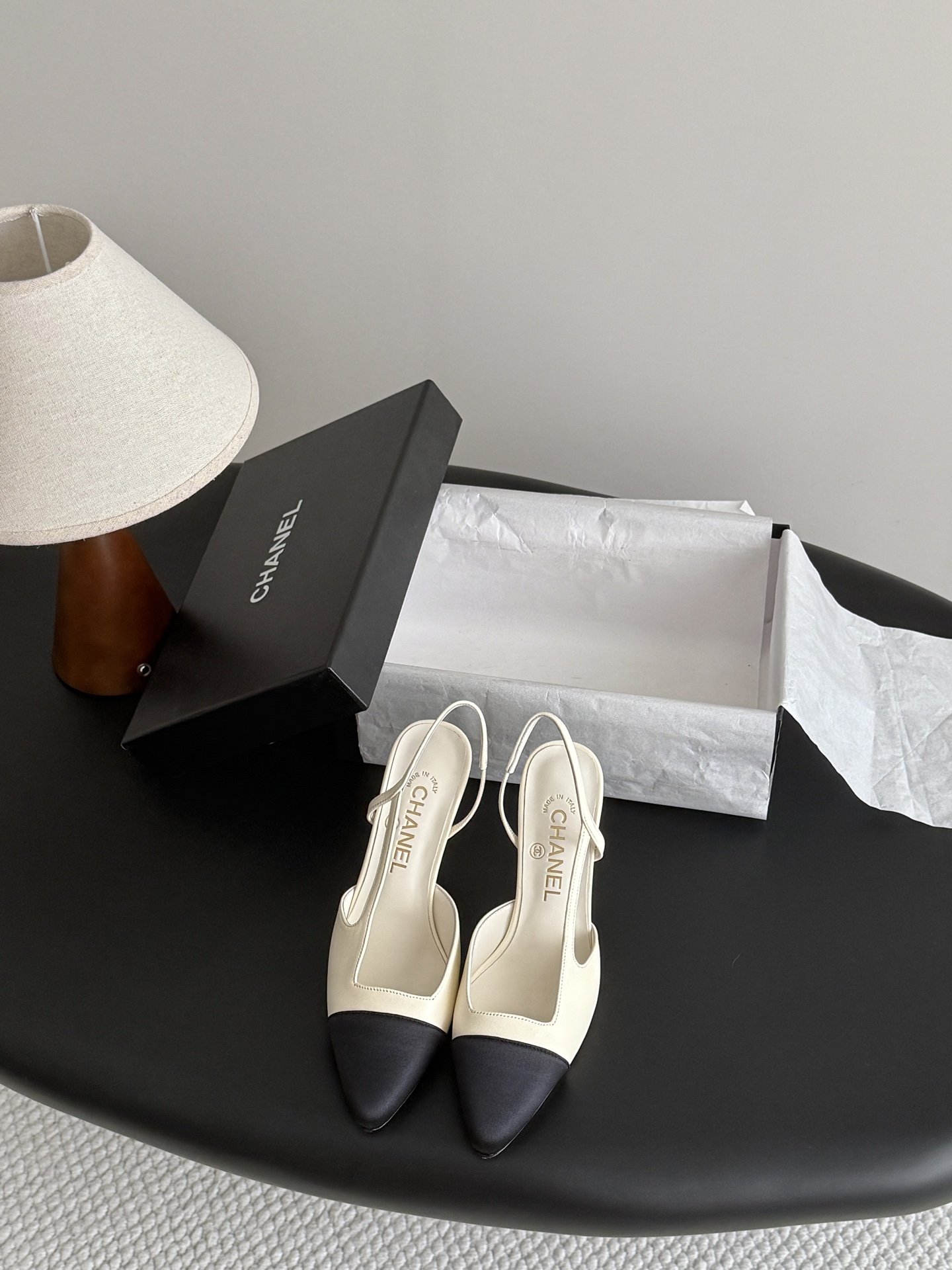 Chanel 2026 Two-Tone Goatskin Grosgrain Slingback Heels - KAIROO