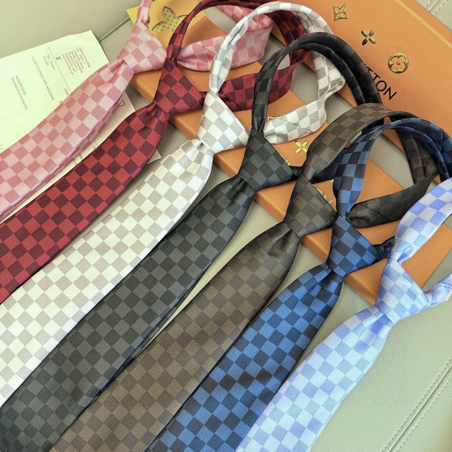 Louis Vuitton LV Damier Classic Checkerboard Silk Tie - The Business Powerhouse - KAIROO