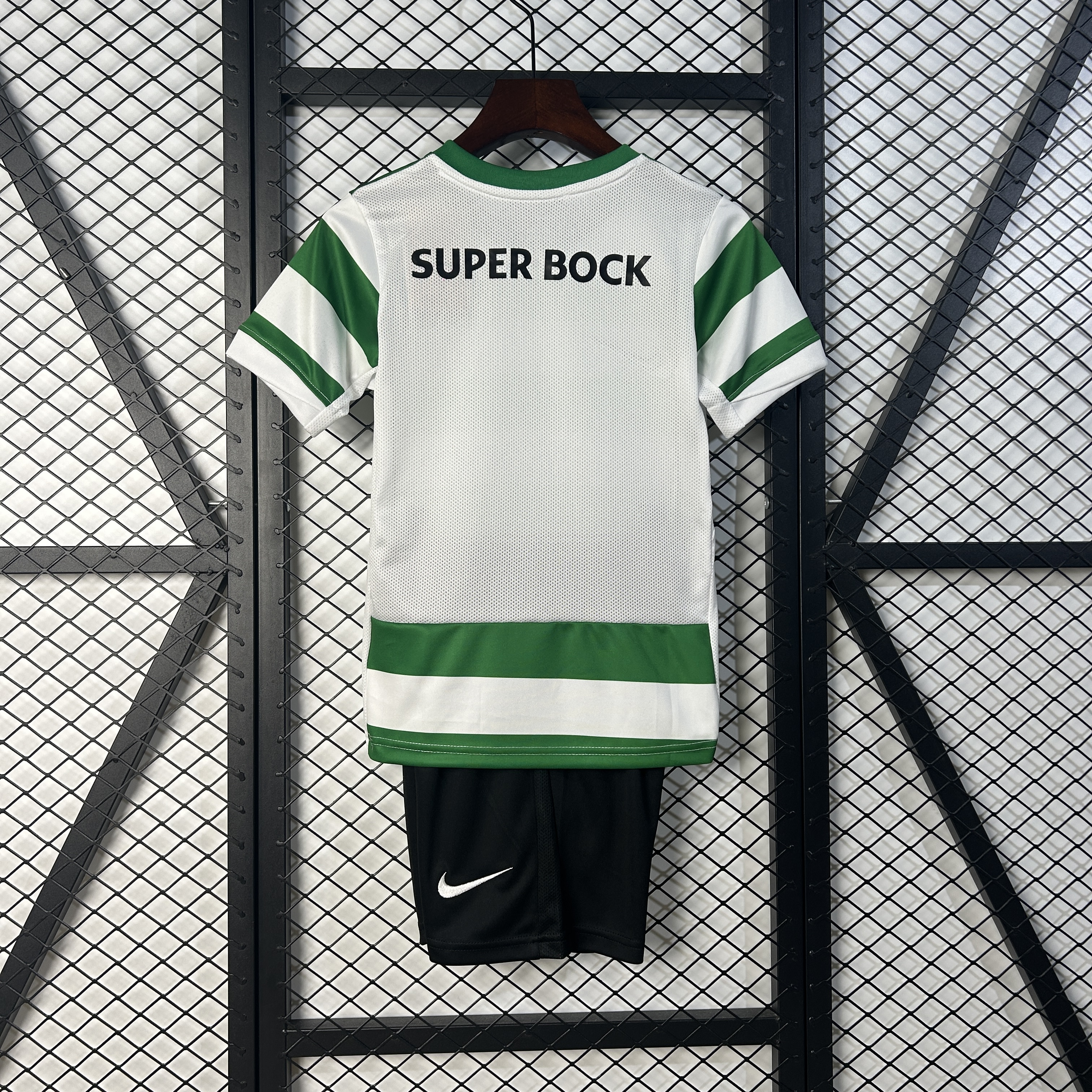 Kids Sporting Lisbon 25/26 Home 16-28